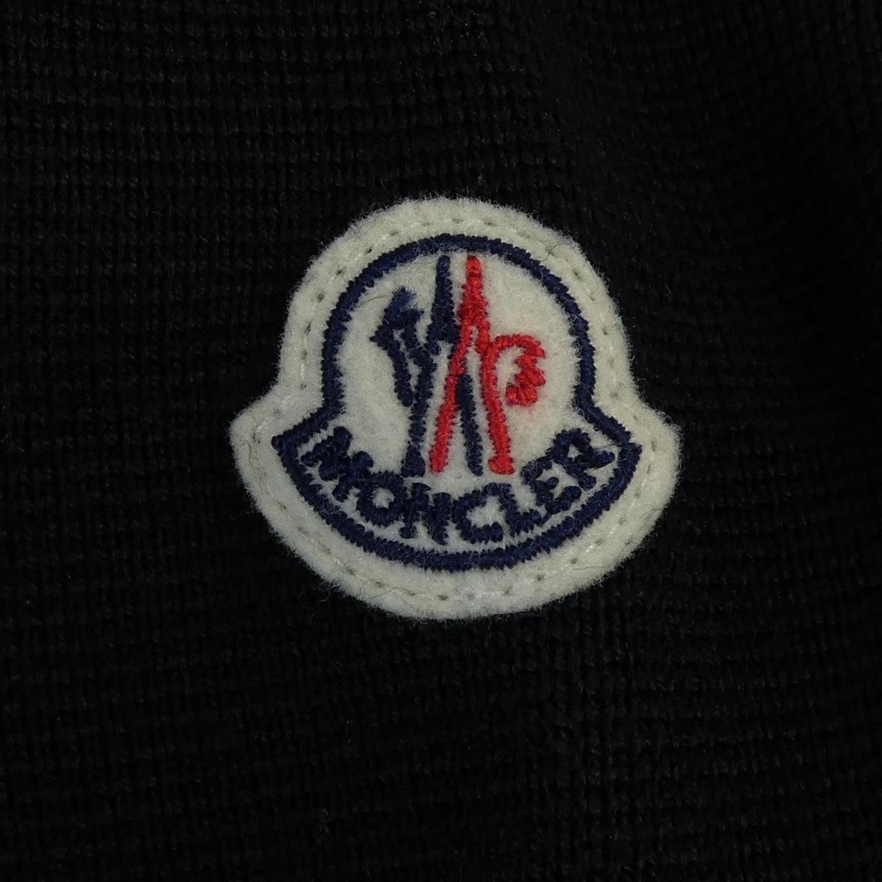 モンクレール MONCLER ダウンジャケット