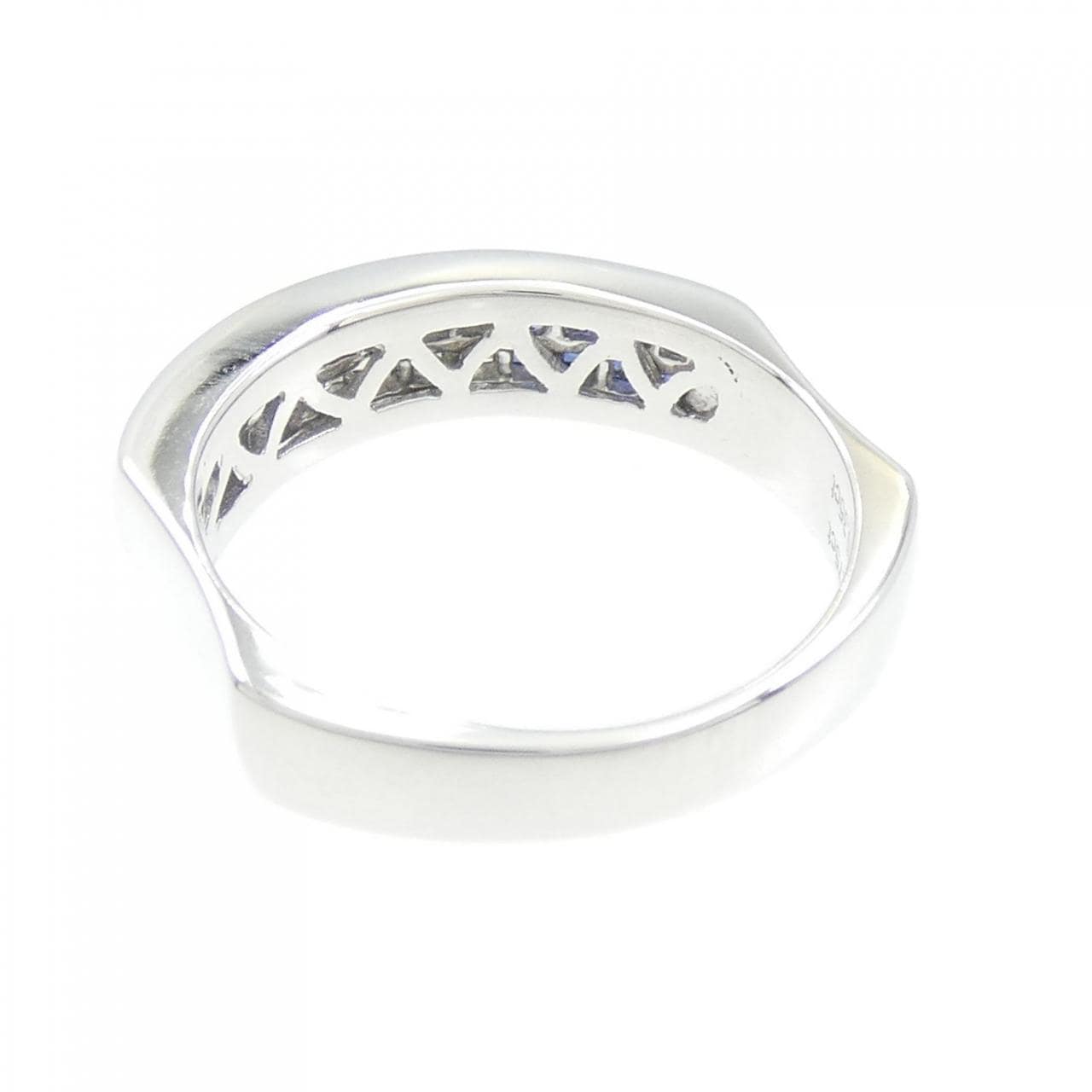 K18WG サファイヤ リング 0.75CT