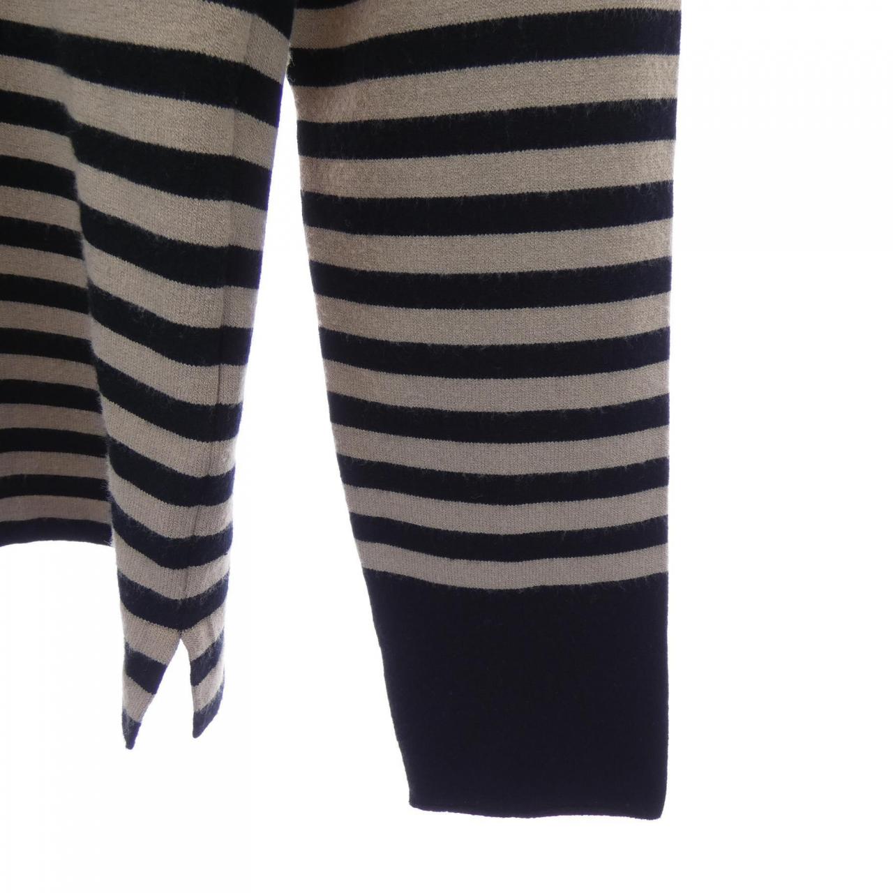 フォクシーニューヨーク FOXEY NEW YORK 33104-NSJFE105D カーディガン