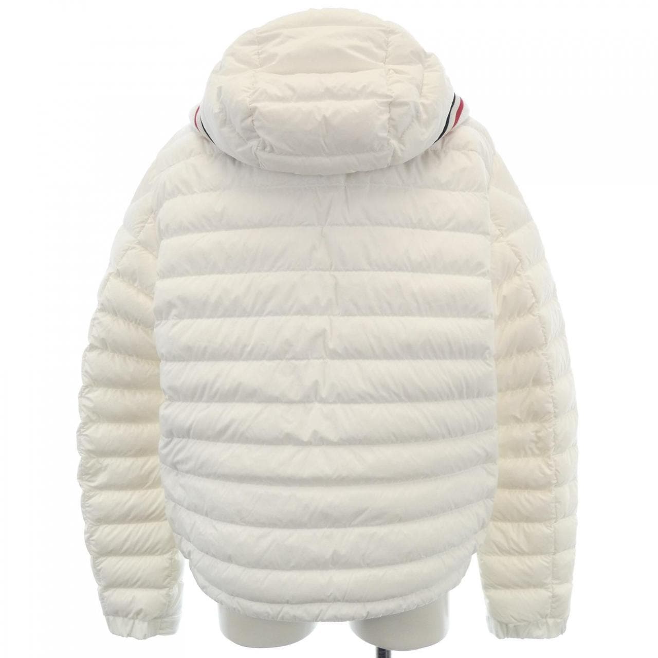 モンクレール MONCLER ダウンジャケット