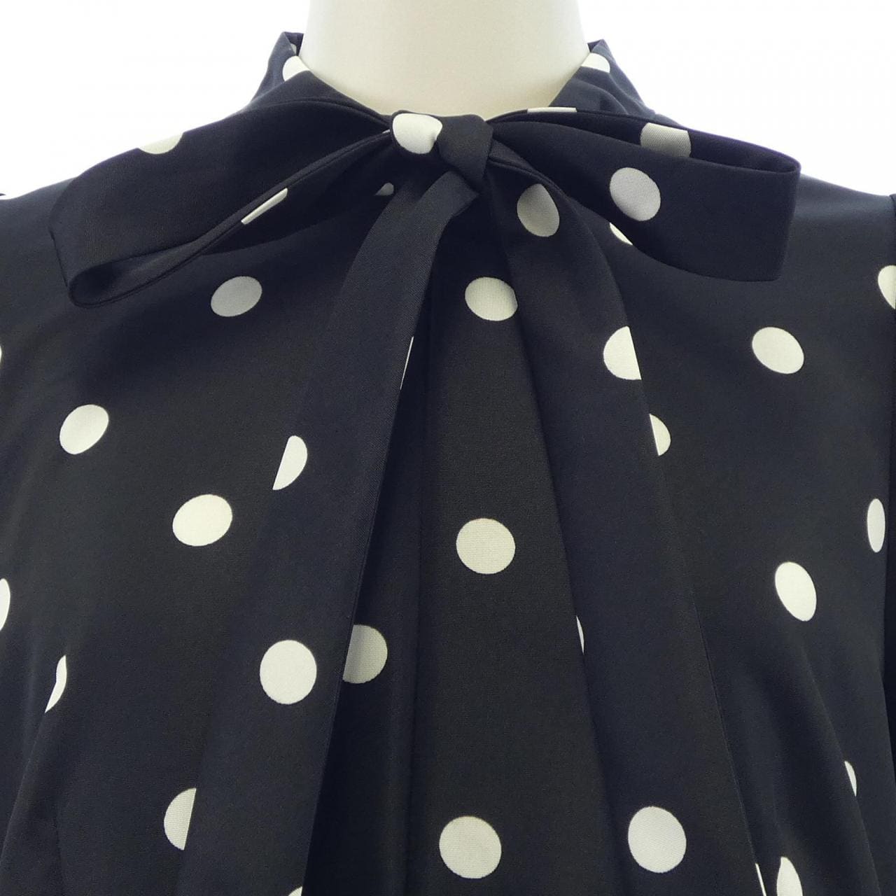 セブンテンバイミホカワヒト SEVEN TEN by MIHO KAWAHITO ワンピース