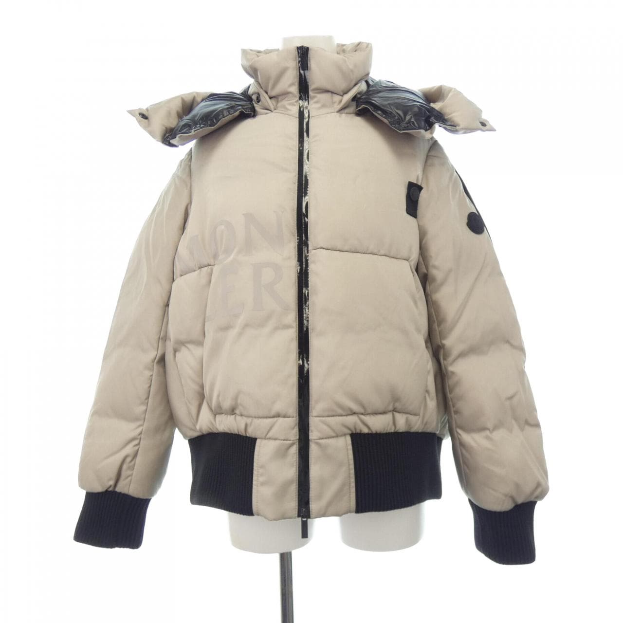 MONCLER MONCLER Down Jacket
