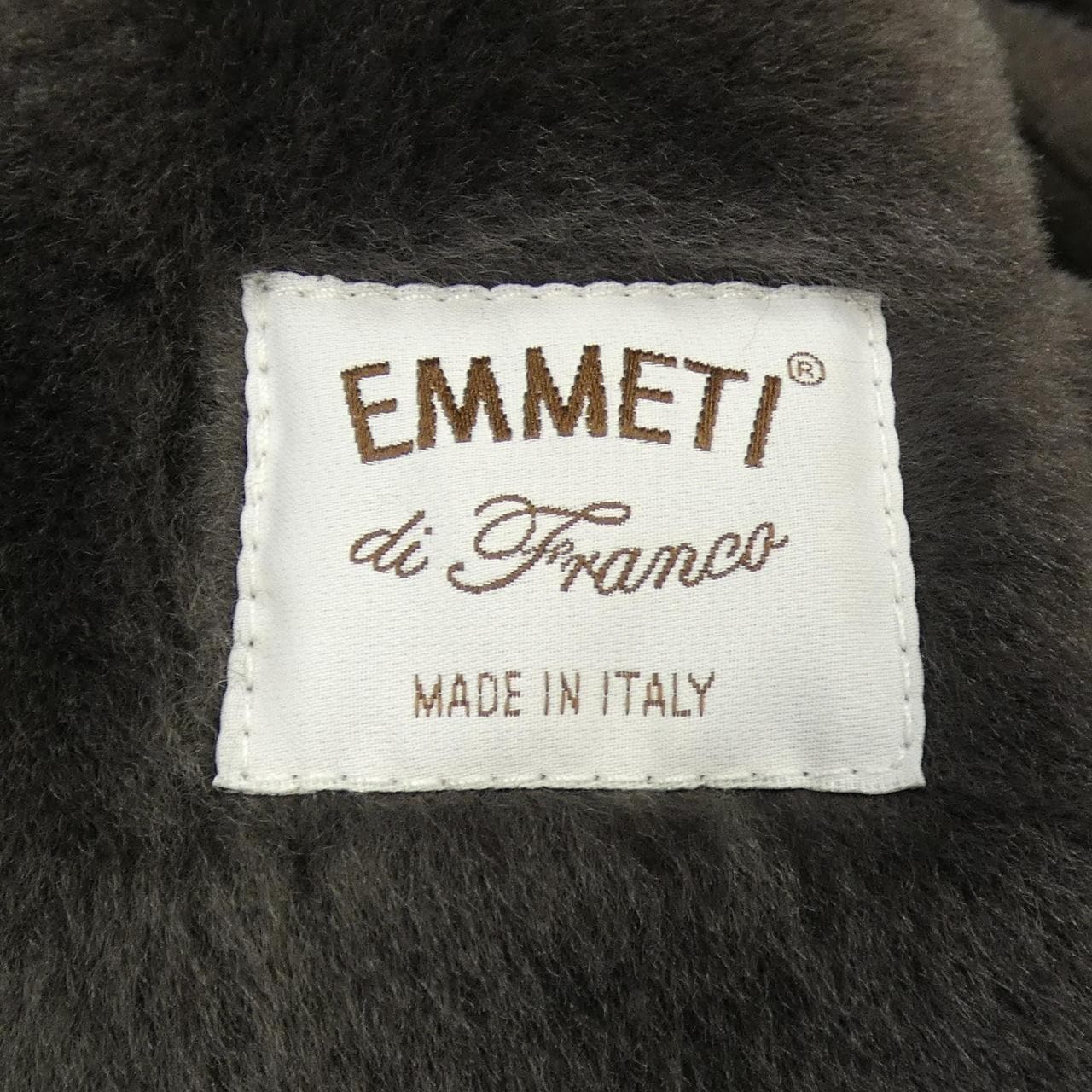 恩美蒂EMMETI羊皮外套