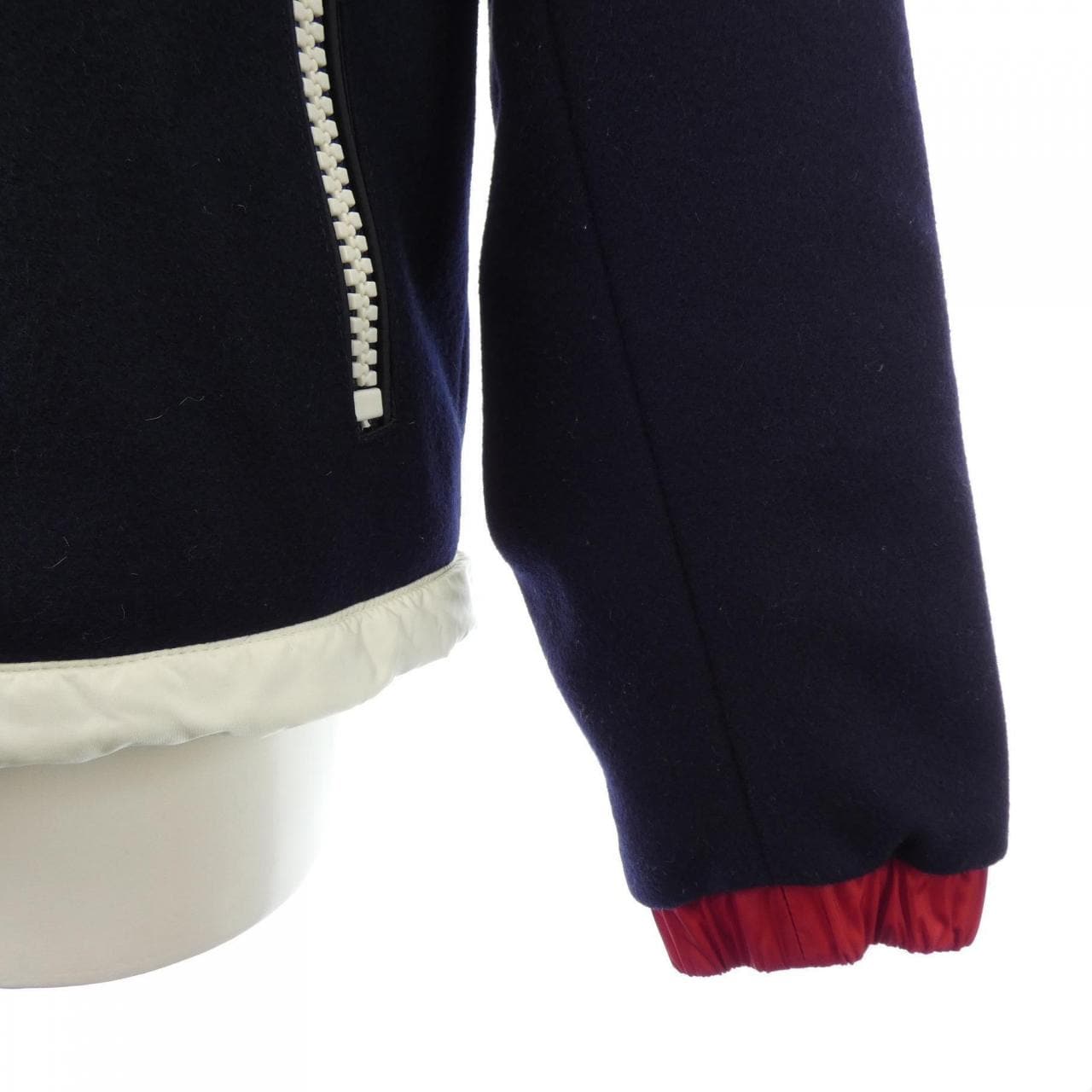 モンクレール MONCLER JEREMIE ダウンジャケット