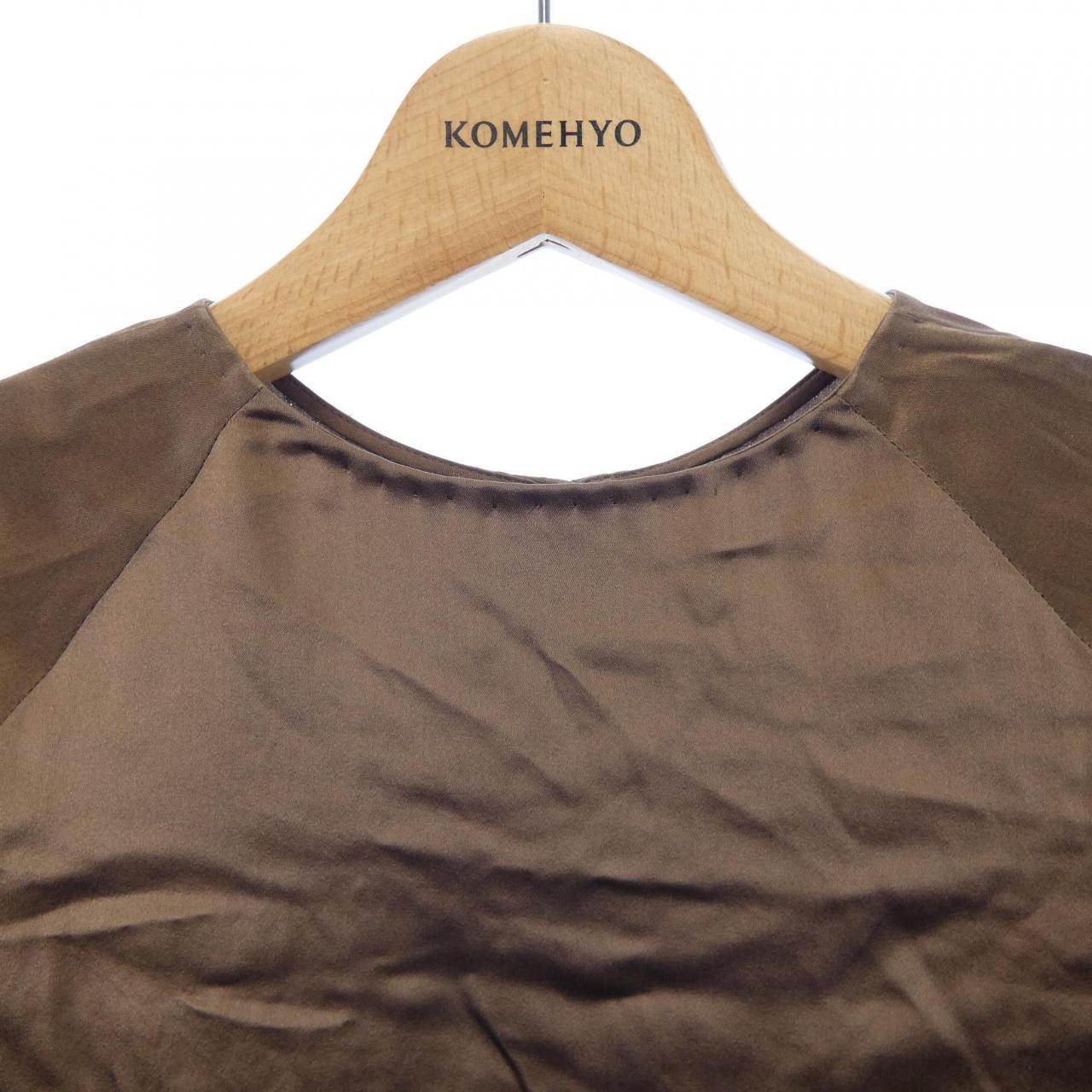 トゥモローランドコレクション TOMORROW LAND COLLEC トップス