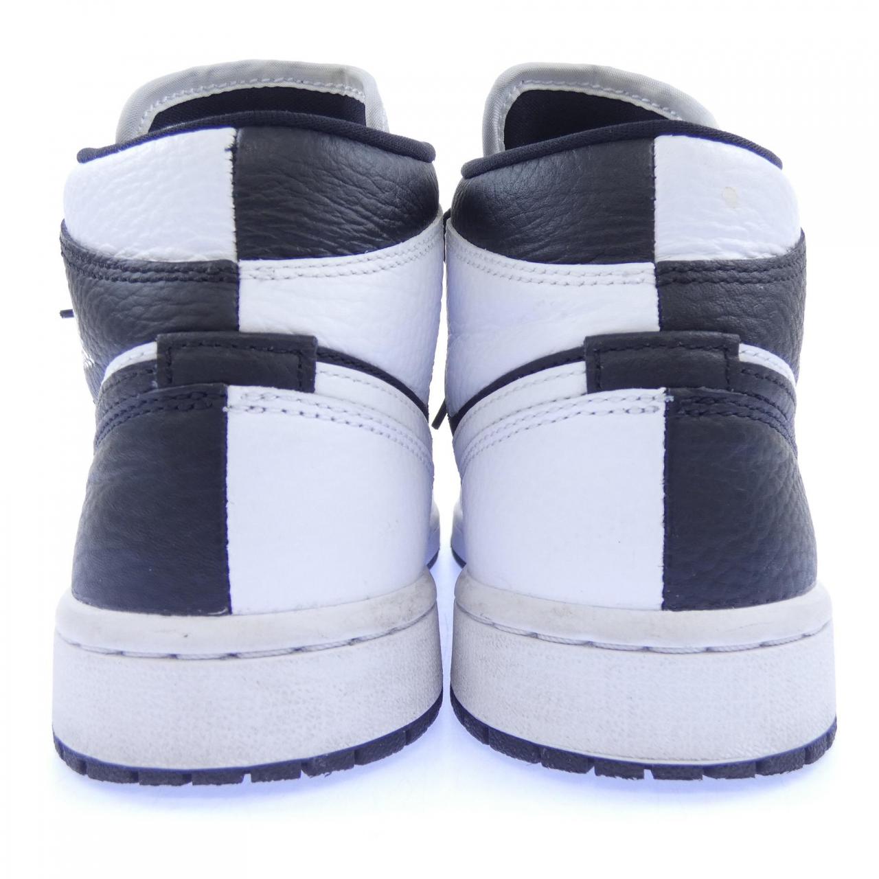 ナイキ ジョーダン NIKE JORDAN DR0501-101 スニーカー