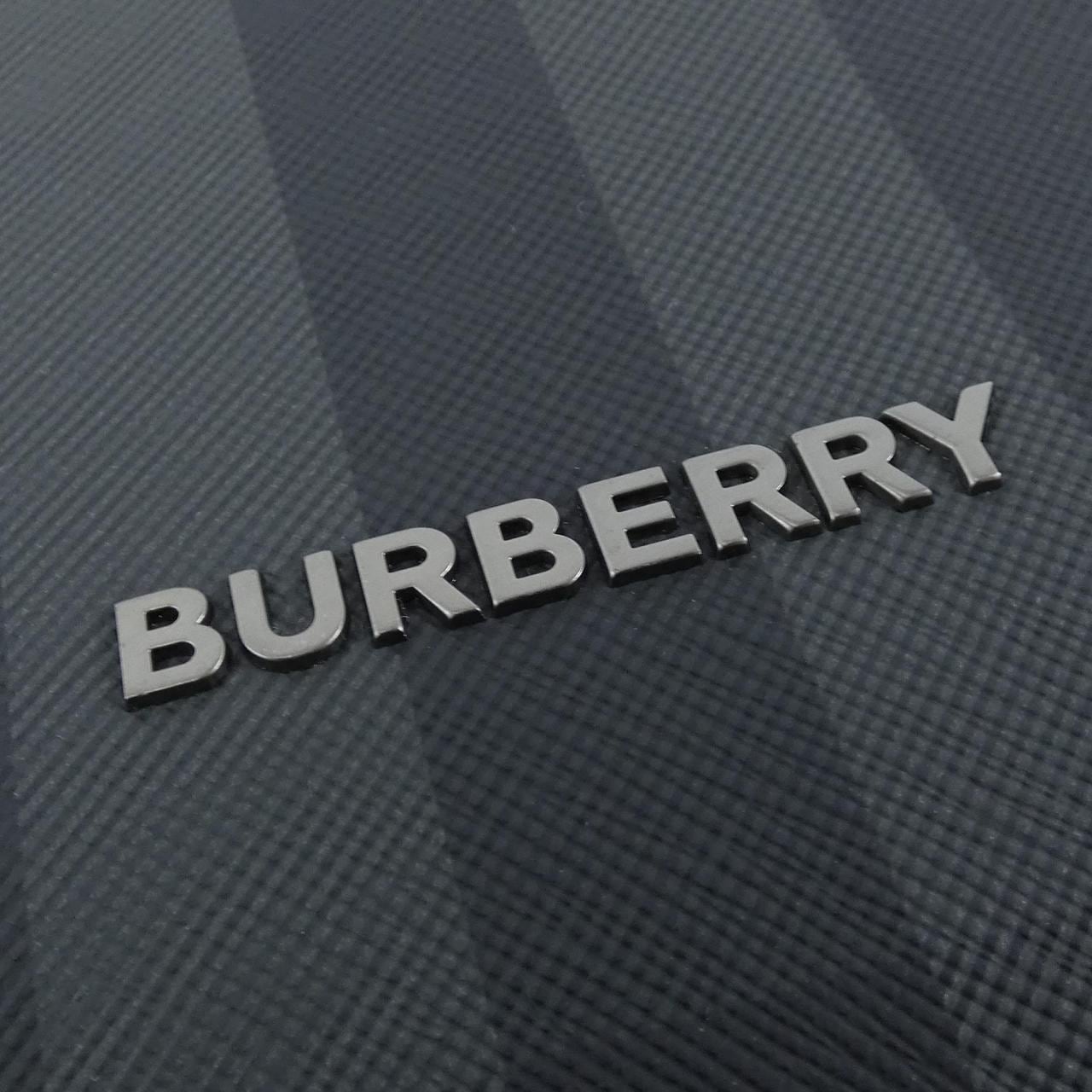 BURBERRY包