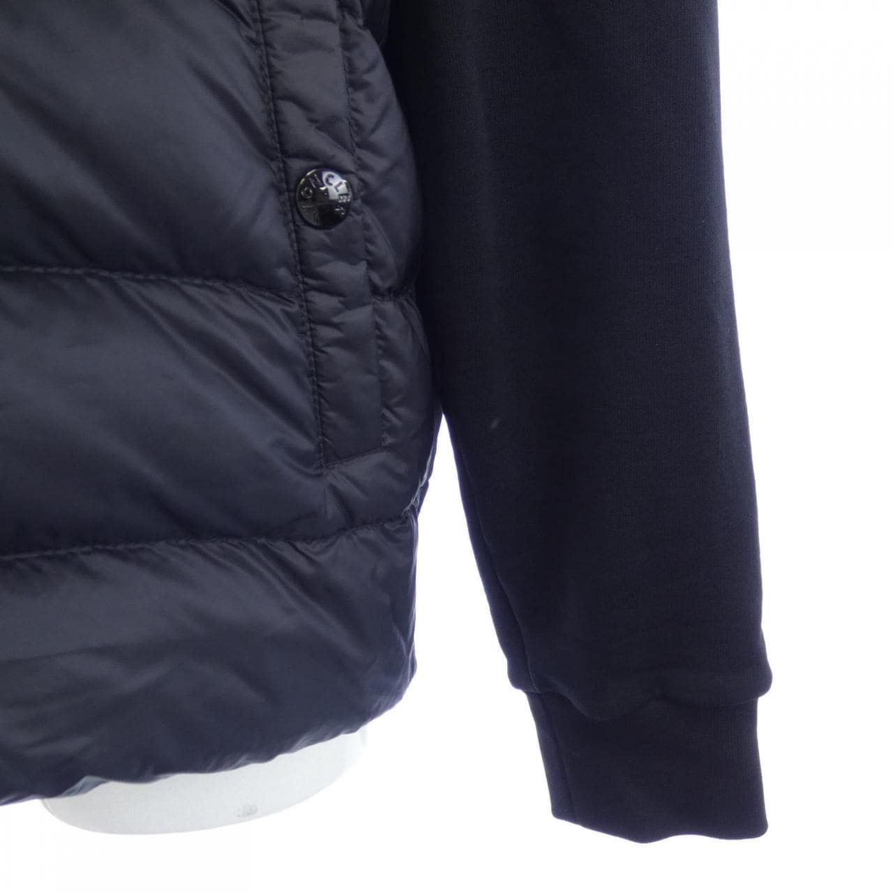 モンクレール MONCLER 20918G00035 ダウンジャケット