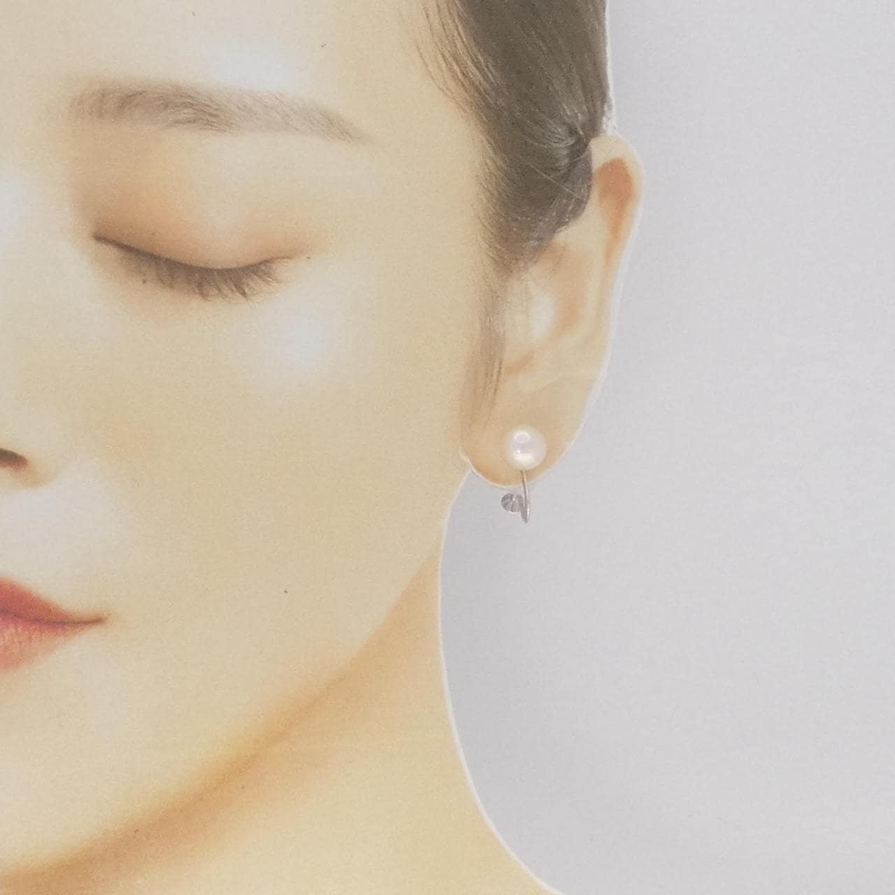 MIKIMOTO Akoya pearl earrings 8.4mm