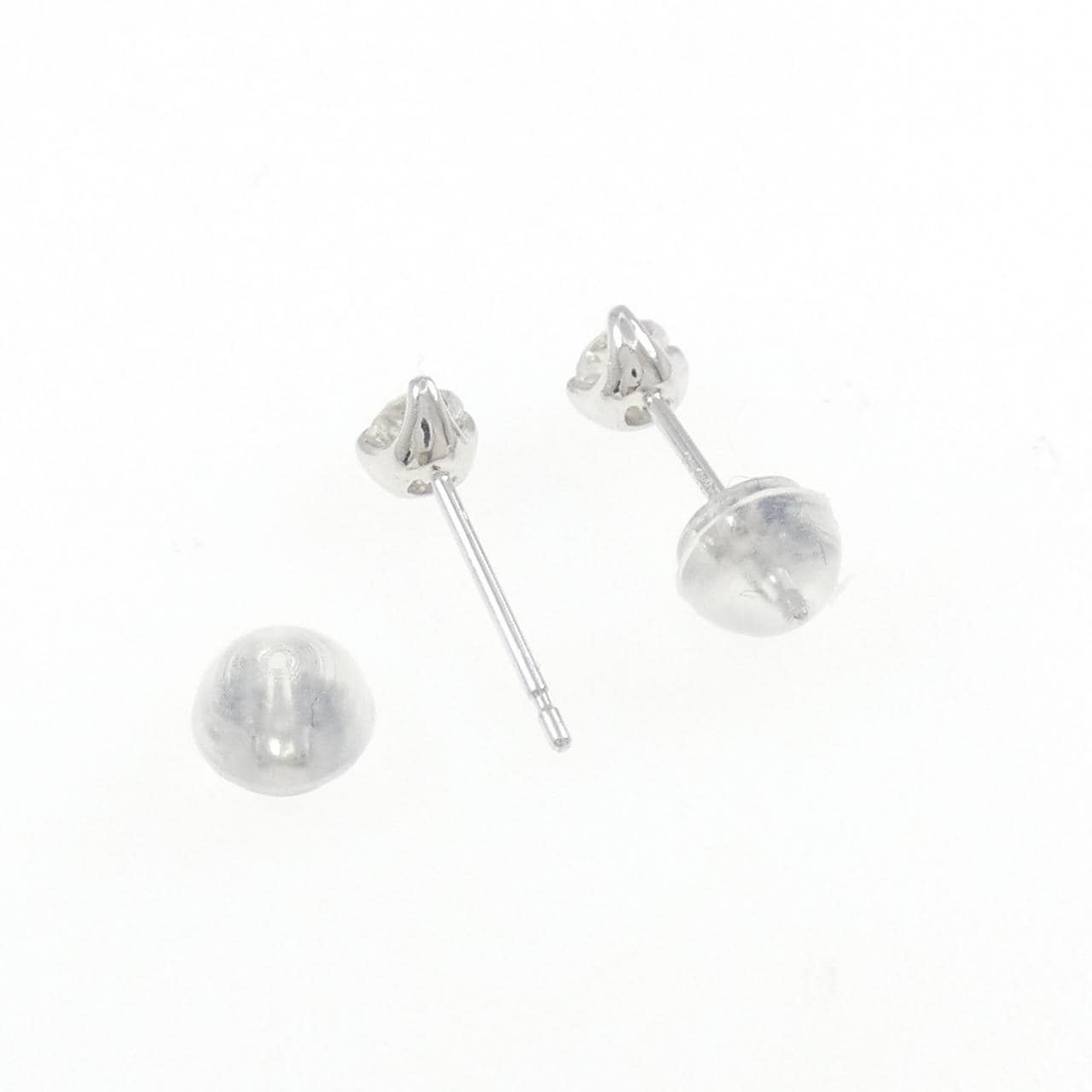 PT900 ソリティア ダイヤモンド ピアス 0.30CT
