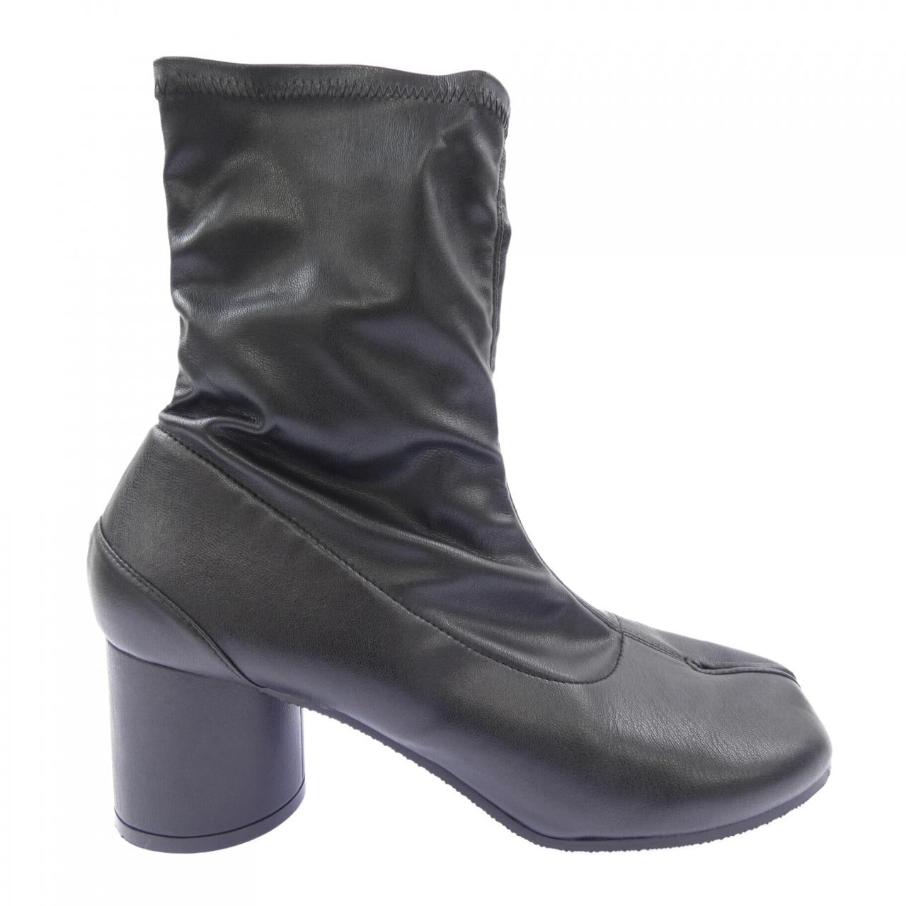 メゾンマルジェラ Maison Margiela S58WU0377 ブーツ