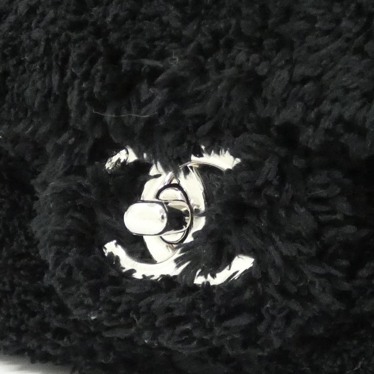 シャネル ショルダーバッグ