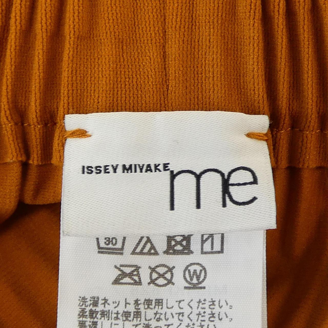 ミーイッセイミヤケ me ISSEY MIYAKE MI54KF628 パンツ