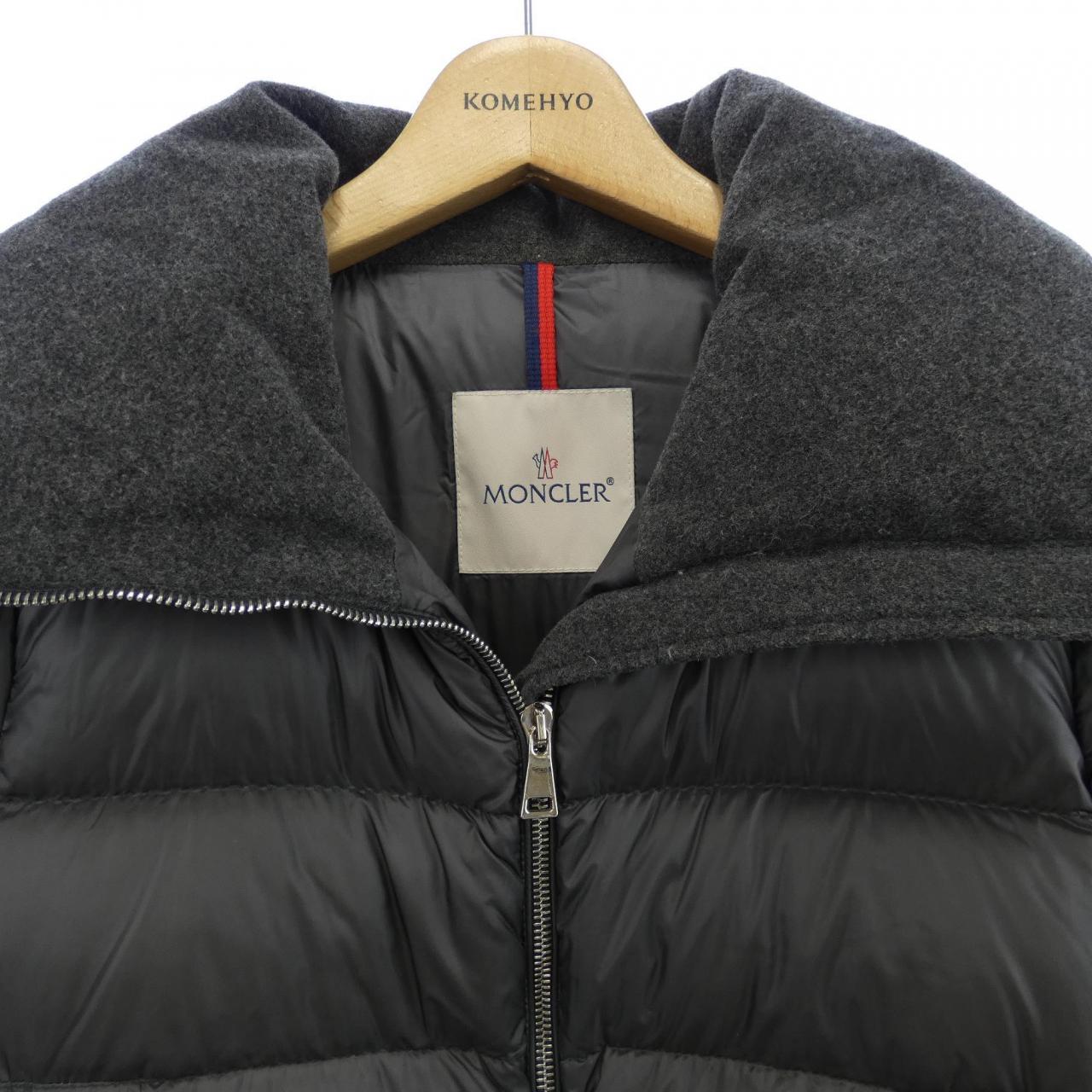 モンクレール MONCLER ダウンコート