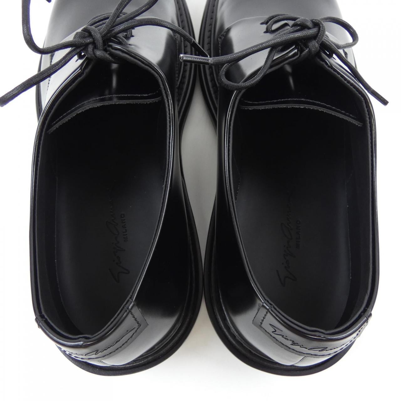 Giorgio Armani GIORGIO ARMANI X2C637 Shoes