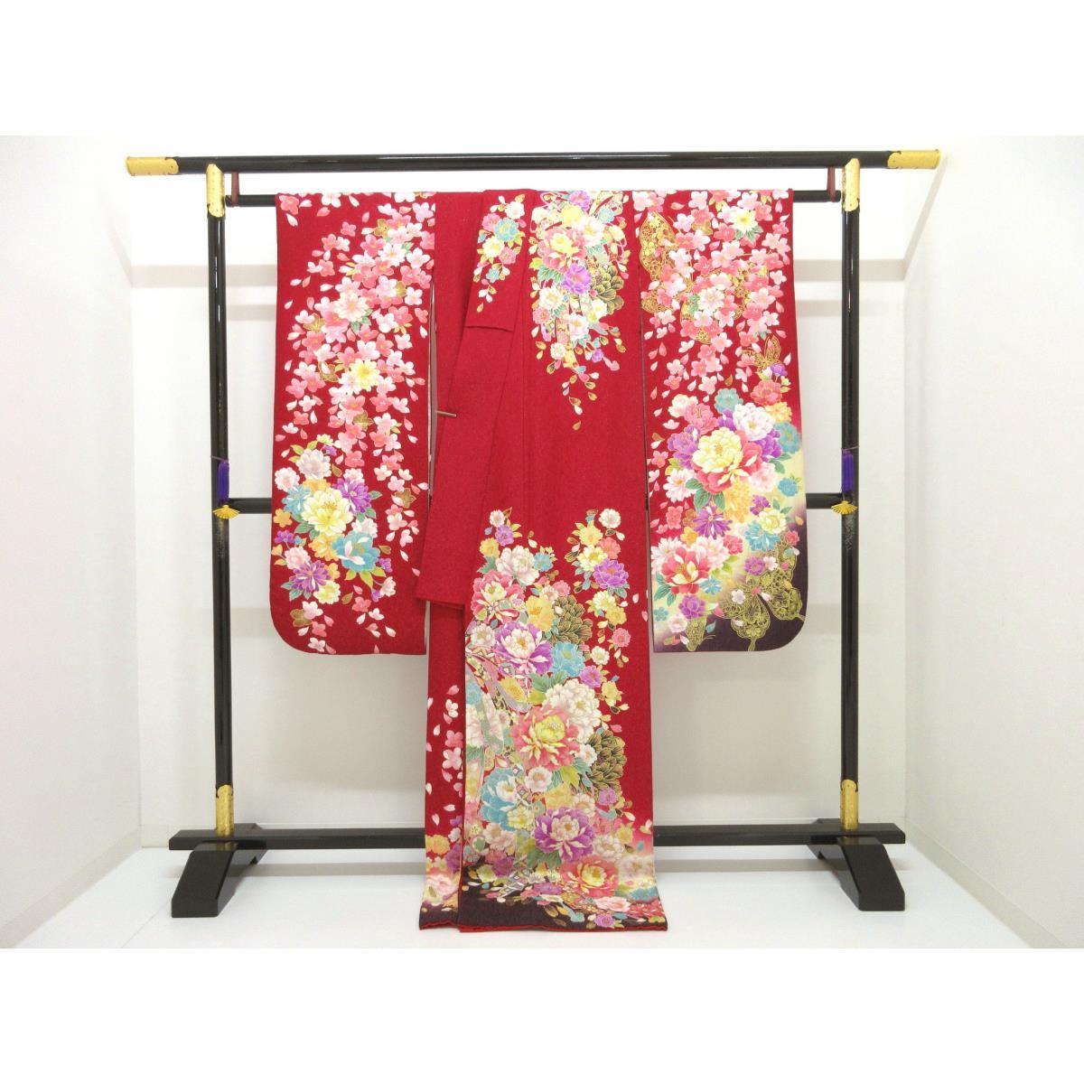 振袖　銀通しボカシ染　友禅金彩加工　刺繍入り　身幅２Ｌ寸