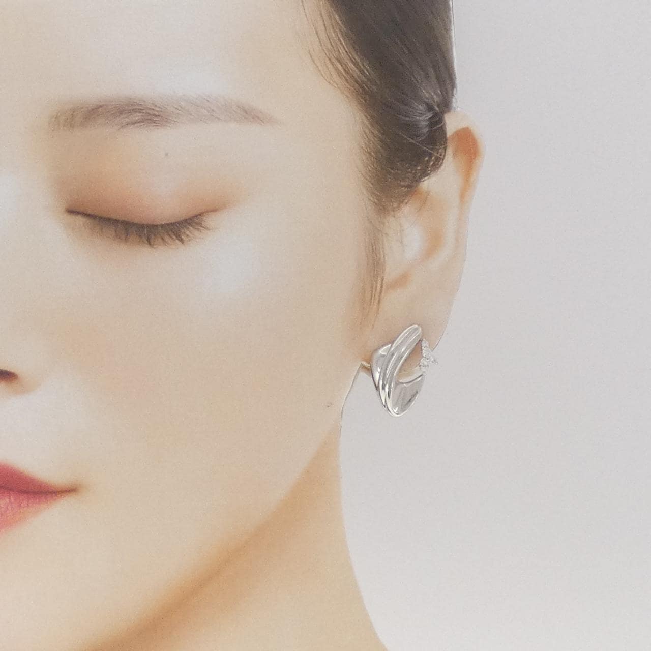 PT900 ダイヤモンド ピアス 0.30CT