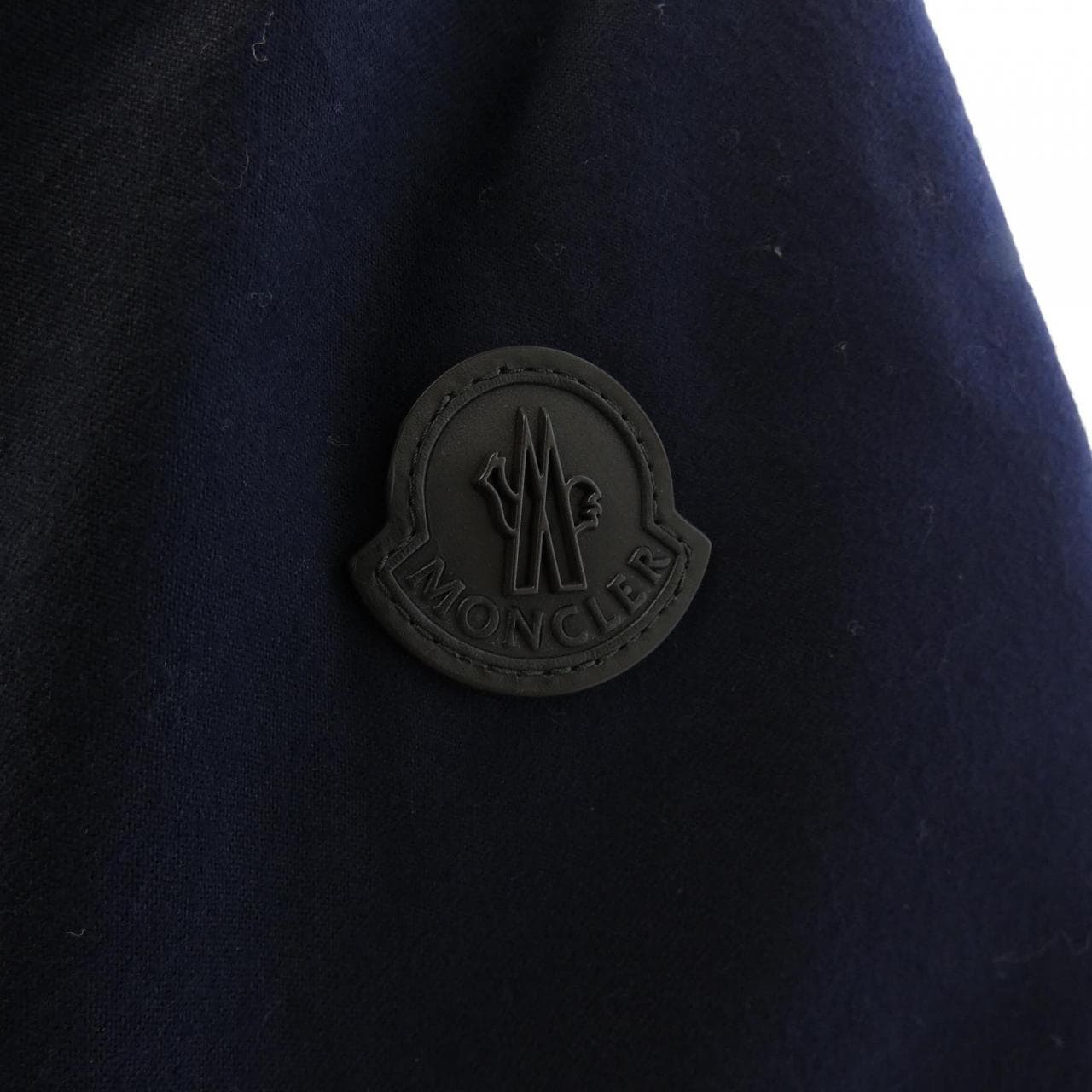 モンクレール MONCLER ダウンジャケット