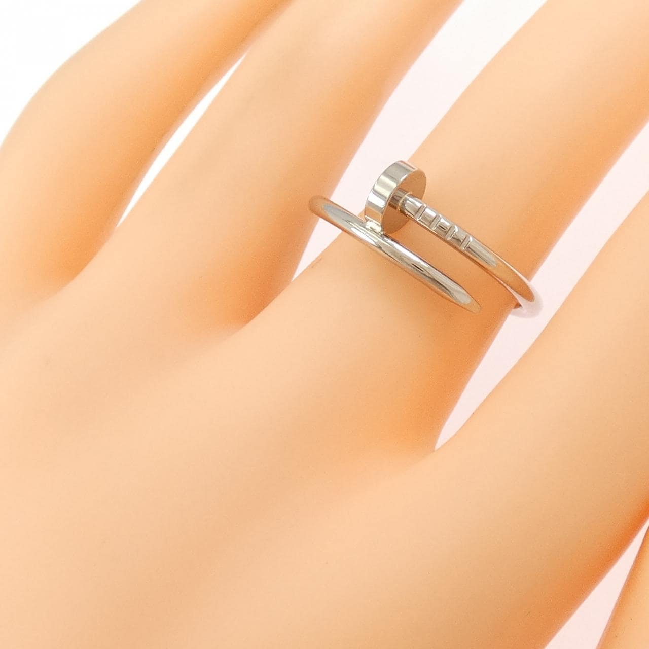 カルティエ ジュスト アン クル スモール リング