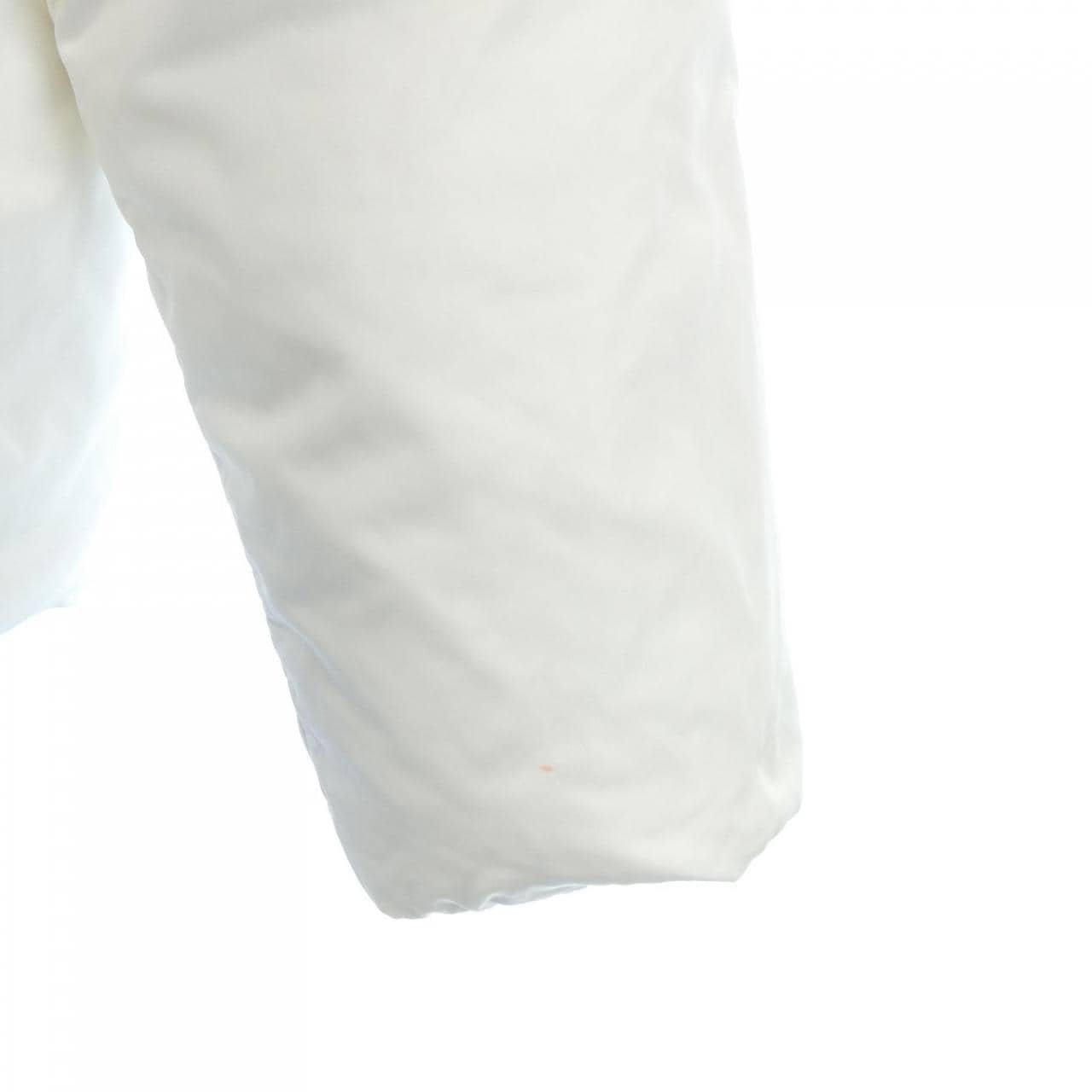 モンクレール MONCLER BORN TO PROTECT CANARD ダウンジャケット