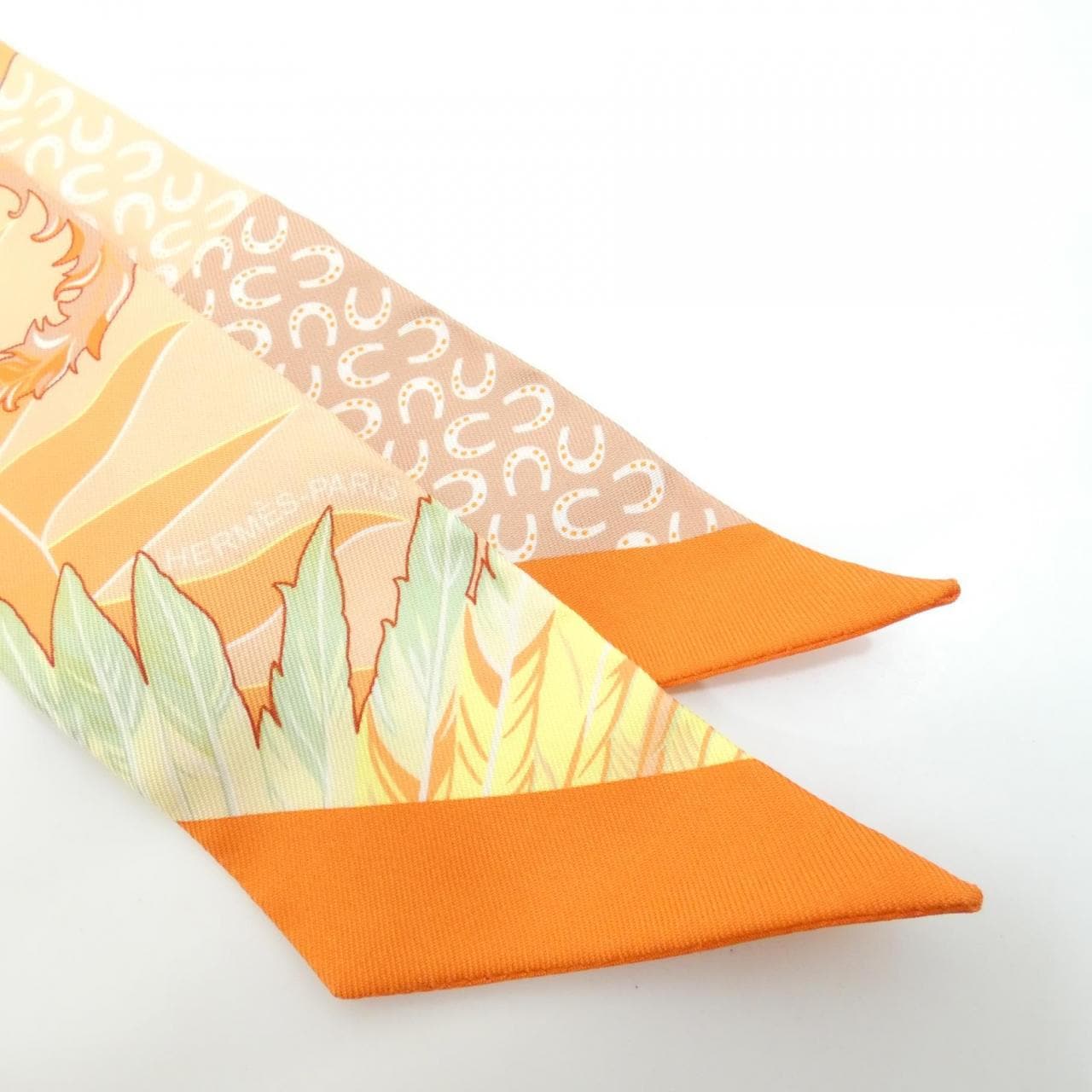 エルメス CHEVAL PHOENIX ツイリー 062861S スカーフ