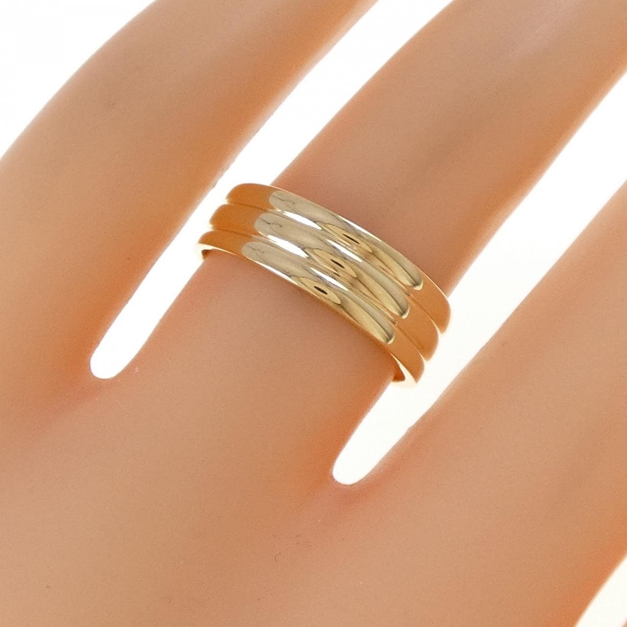 K18YG ring