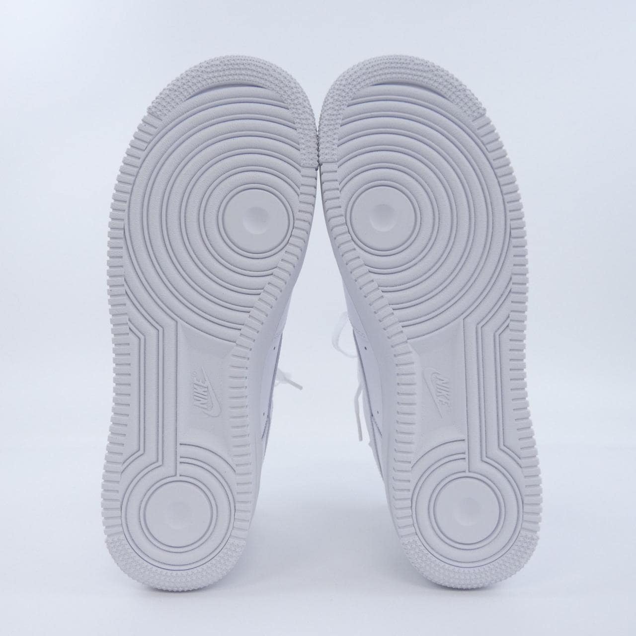 ナイキシュプリーム NIKE×SUPREME CU9225-100 スニーカー