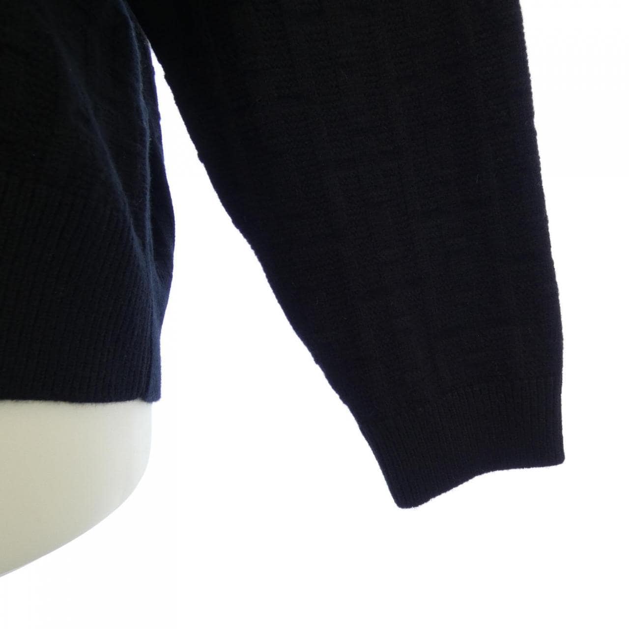 エルメス HERMES Hモチーフ 3E2713DB カーディガン