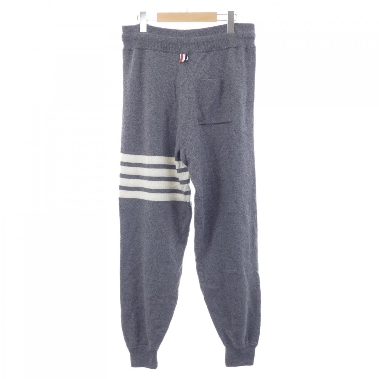 トムブラウン THOM BROWNE 4BAR MKQ002A パンツ
