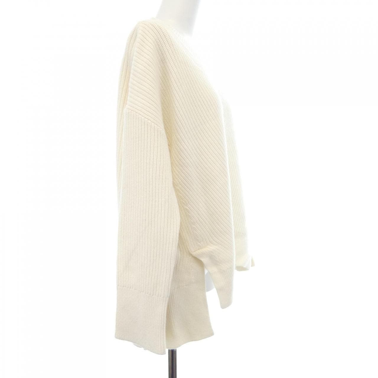 ベイジュ BEIGE. ニット