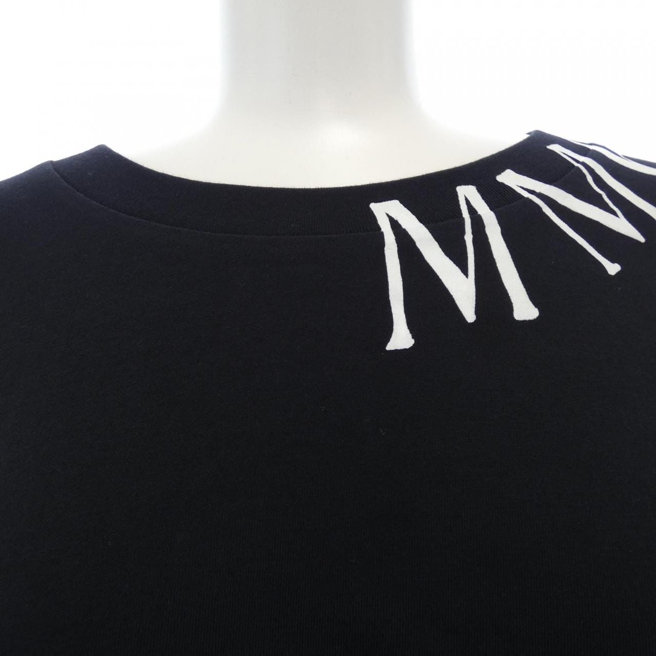 エムエムシックス MM6 SH0GC0047 Tシャツ