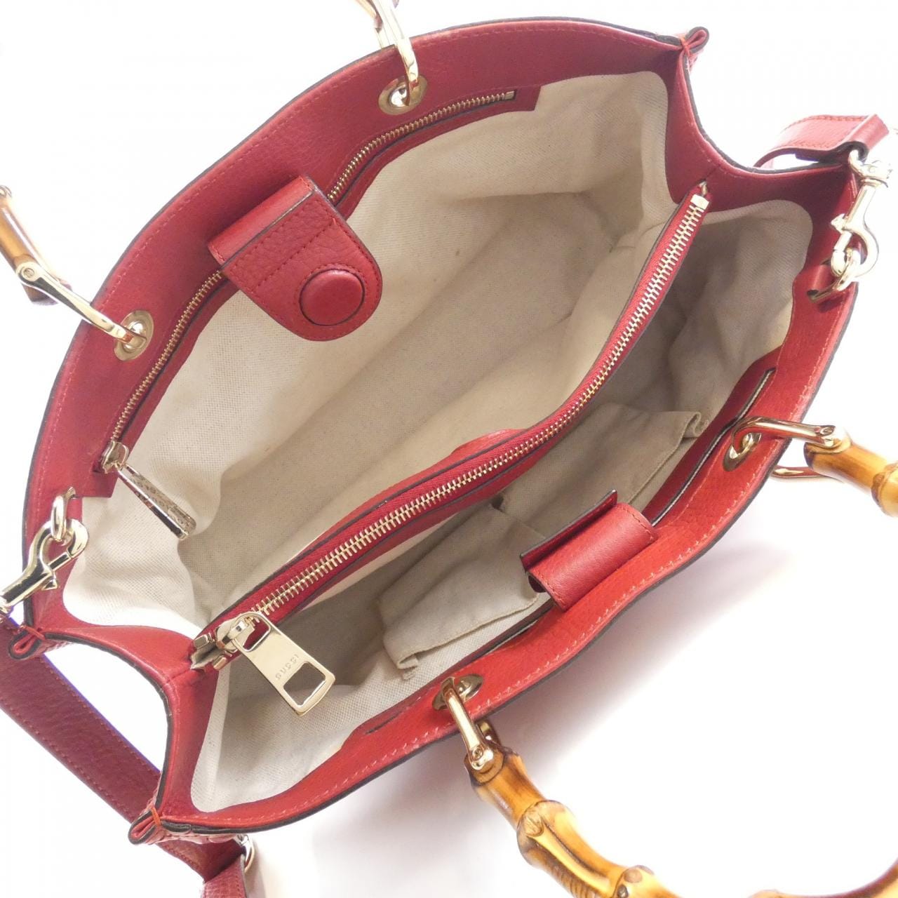 グッチ 323660 A7M0G バッグ