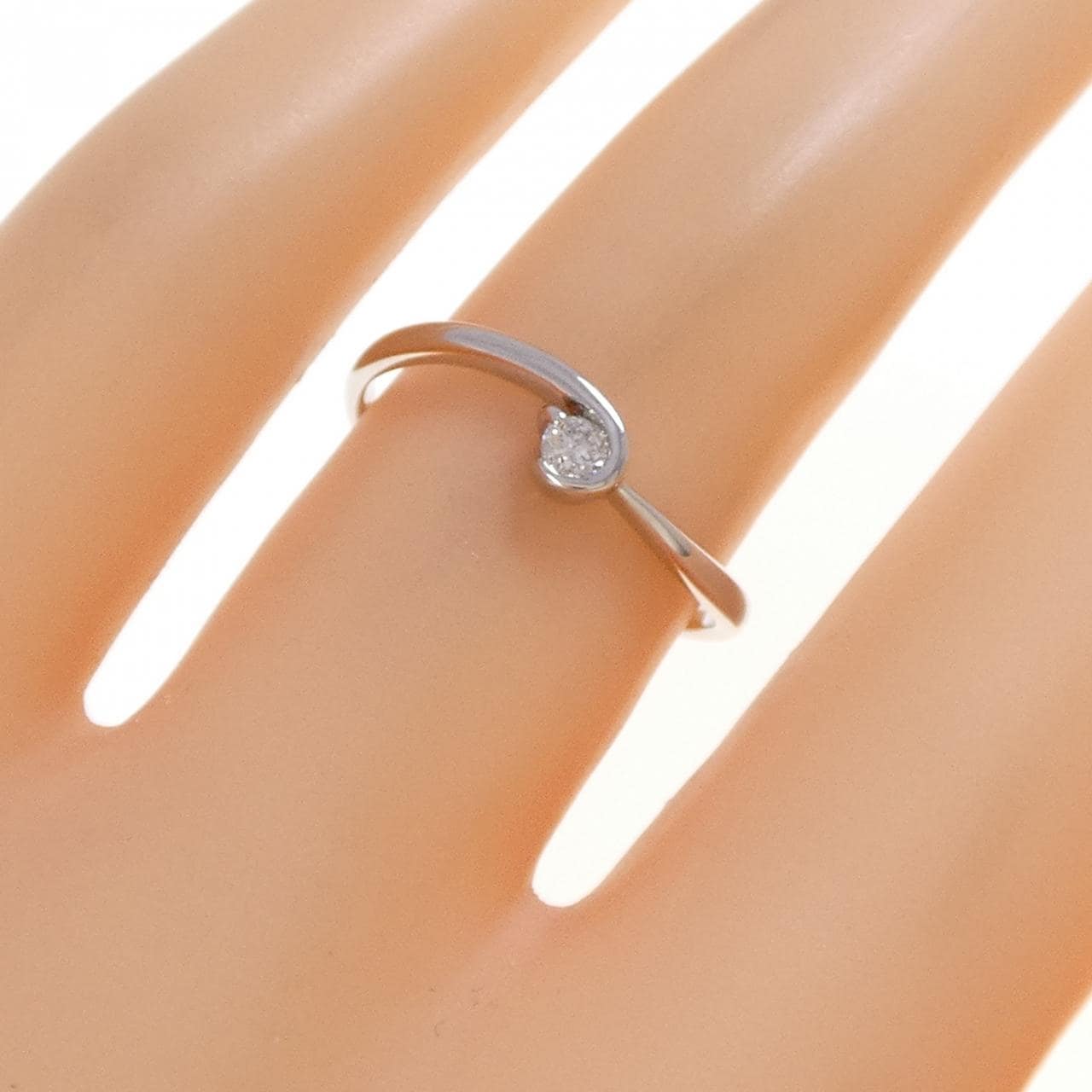 PT900 ダイヤモンド リング 0.06CT