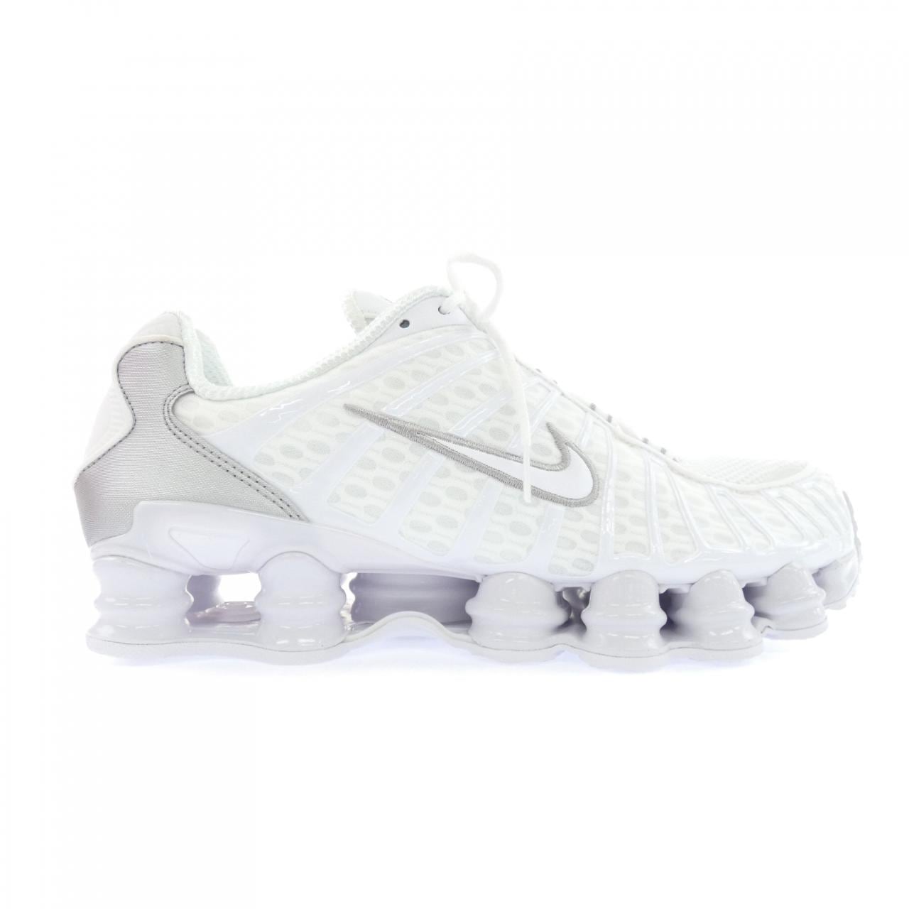 ナイキ NIKE AV3595-100 スニーカー