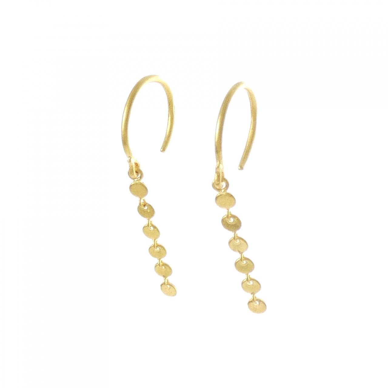 マリエレーヌ･ドゥ･タイヤック ピアス