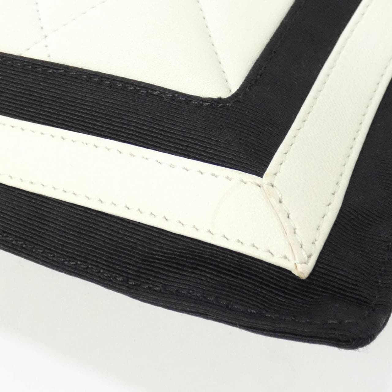 【ヴィンテージ】シャネル バッグ