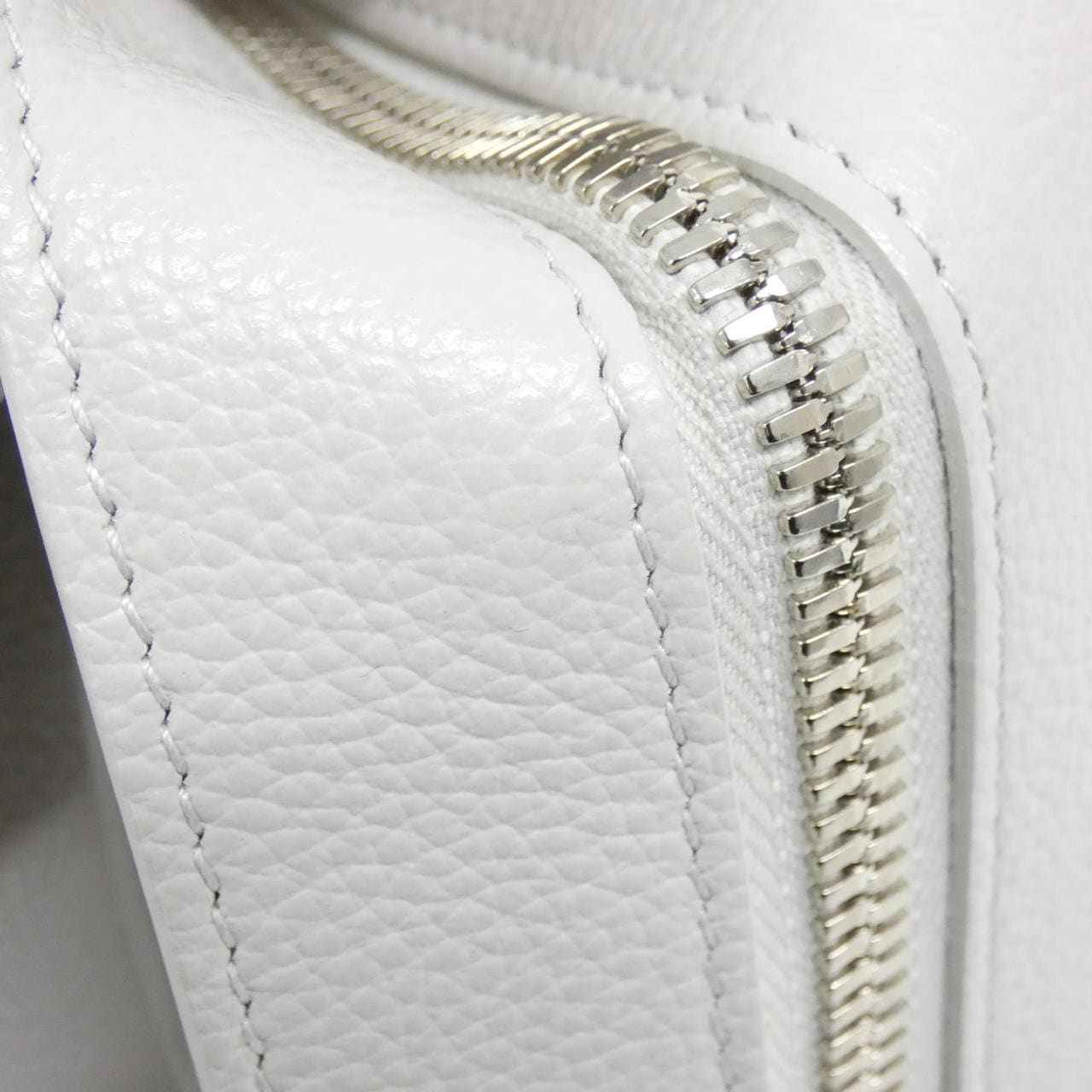 バレンシアガ ネオ クラシック シティ M 638470 ハンドバッグ