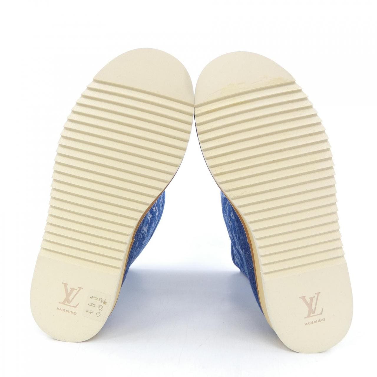 ルイヴィトン LOUIS VUITTON LVコージーライン　NIGO ブーツ