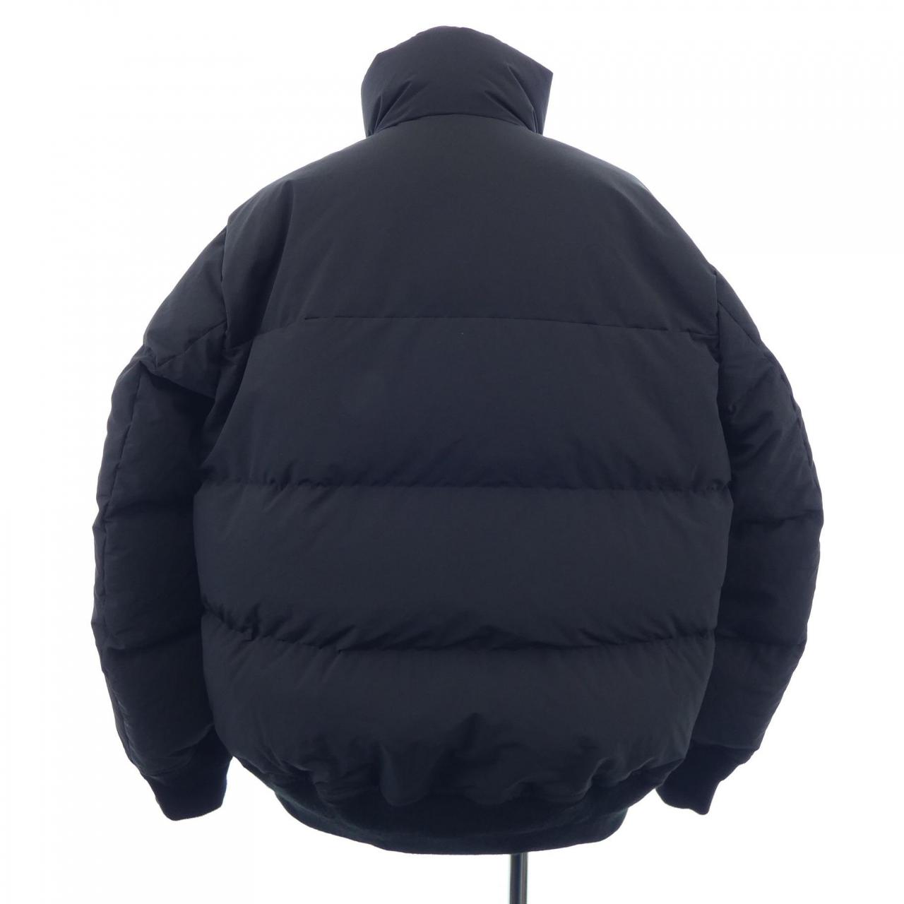 サカイ SACAI ダウンジャケット