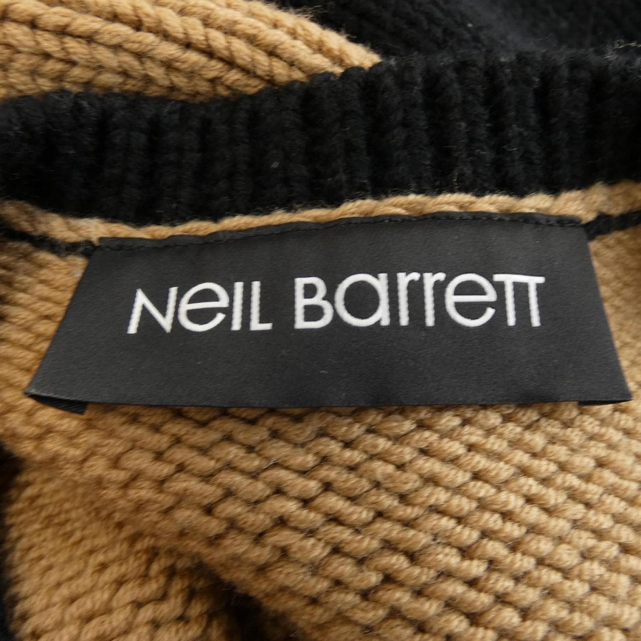 ニールバレット Neil Barrett BMA020 R613C ニット