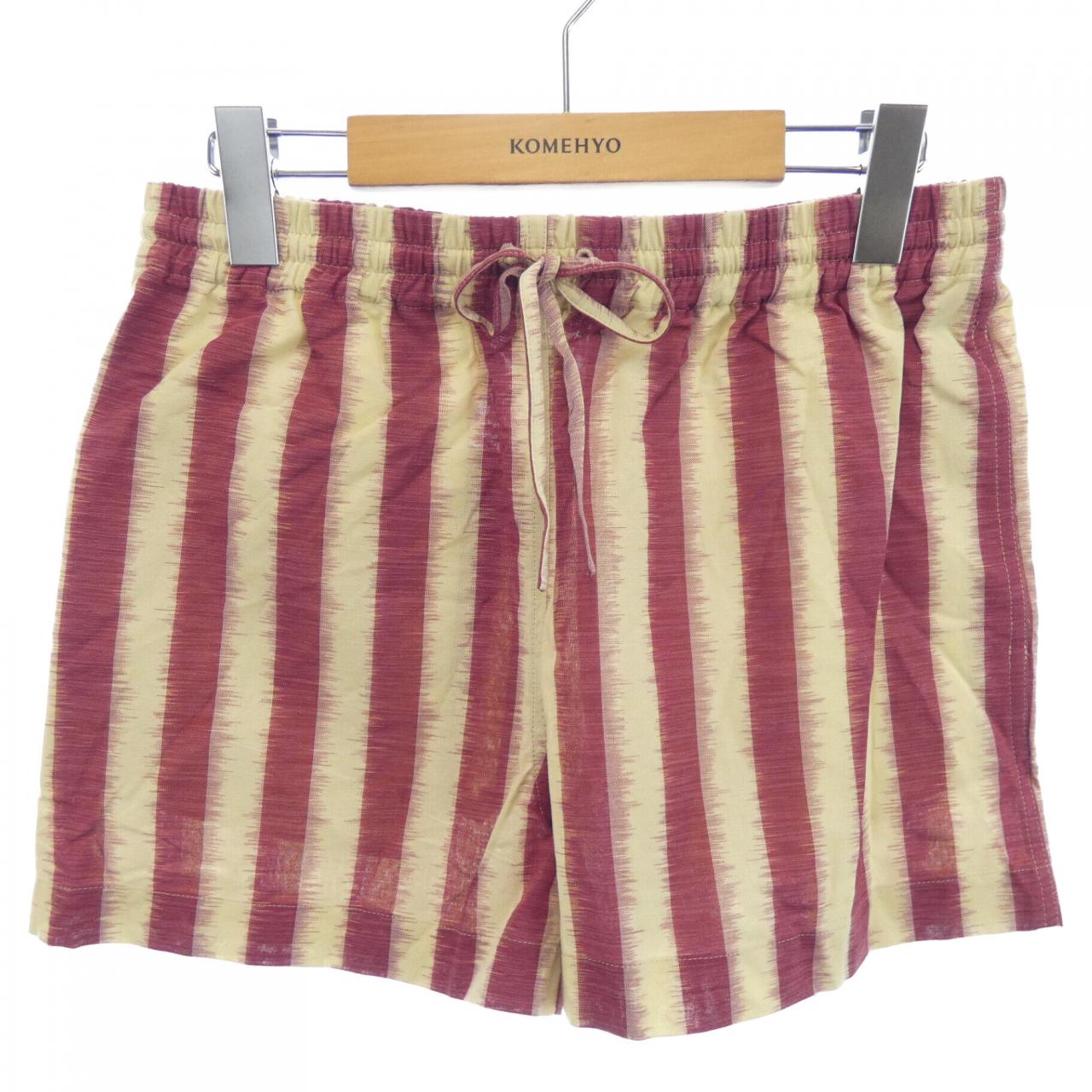 クリスチャンディオール CHRISTIAN DIOR 121P20A7858 ショートパンツ