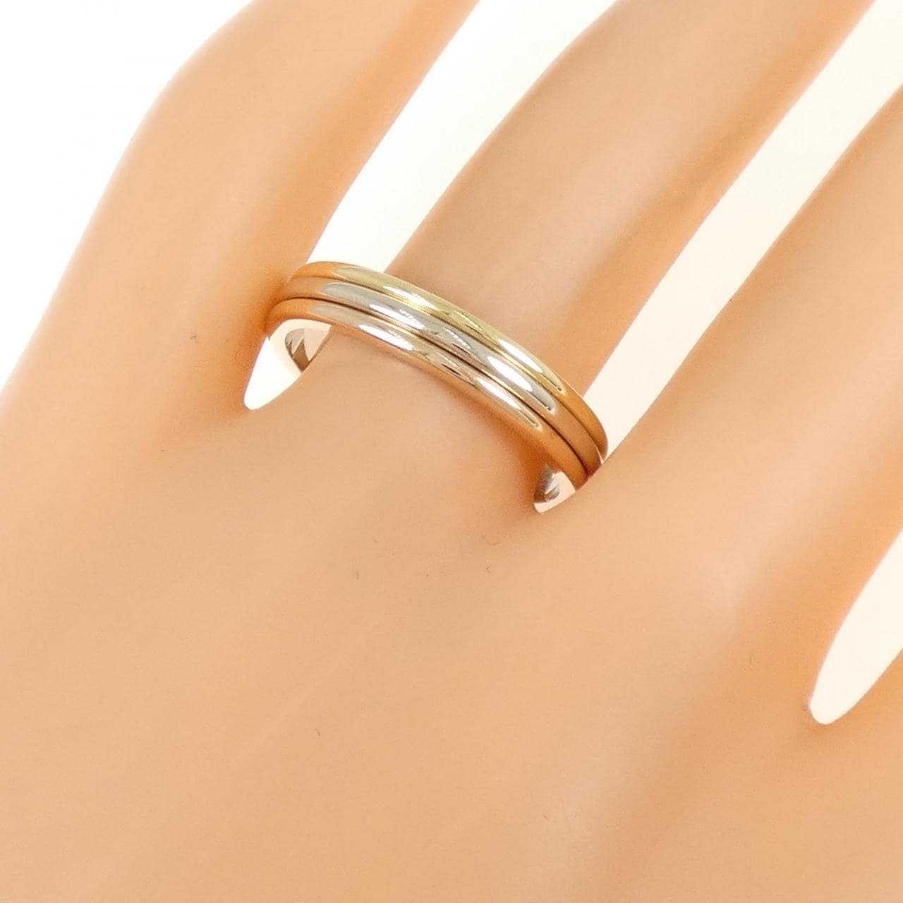 カルティエ スリーゴールドウェディング リング