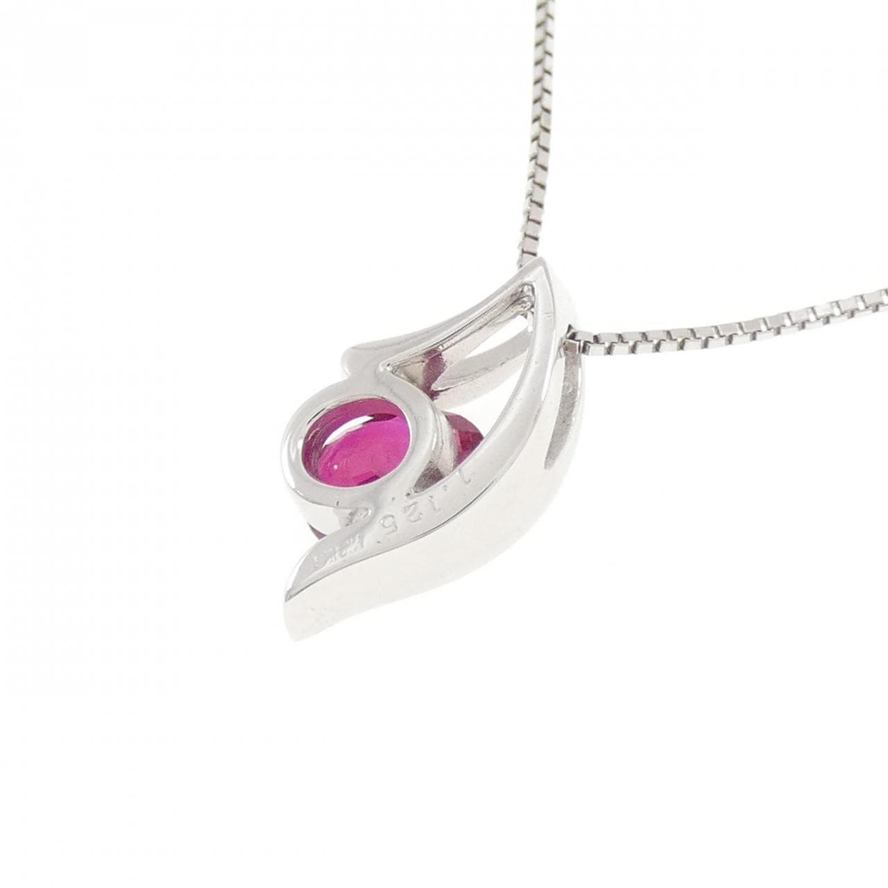 K18WG ルビー ネックレス 1.125CT