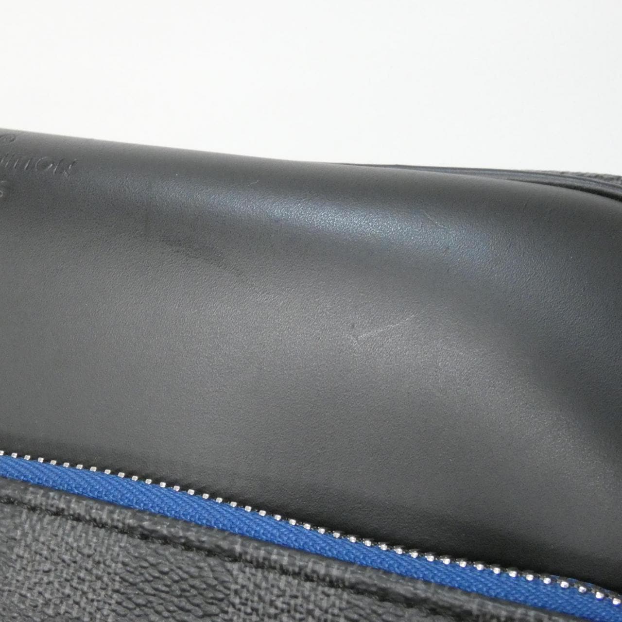 LOUIS VUITTON Damier Graphite Dayton N42423 單肩包