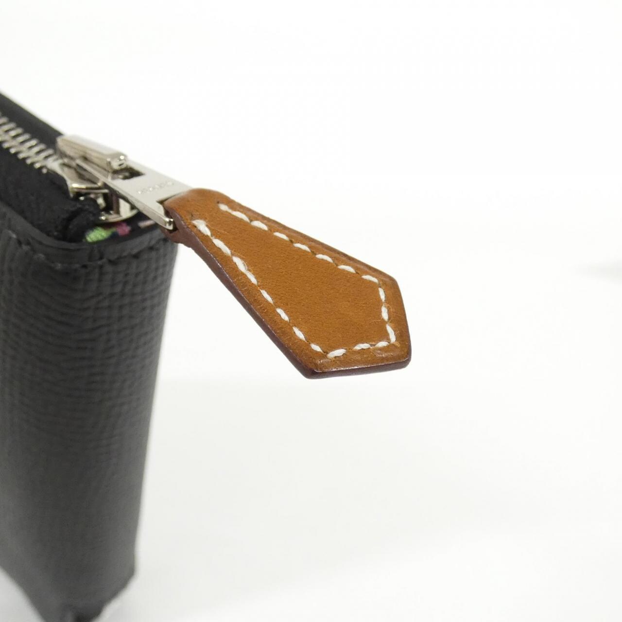 エルメス EN LIBERTE シルク イン コンパクト 084266CK 財布