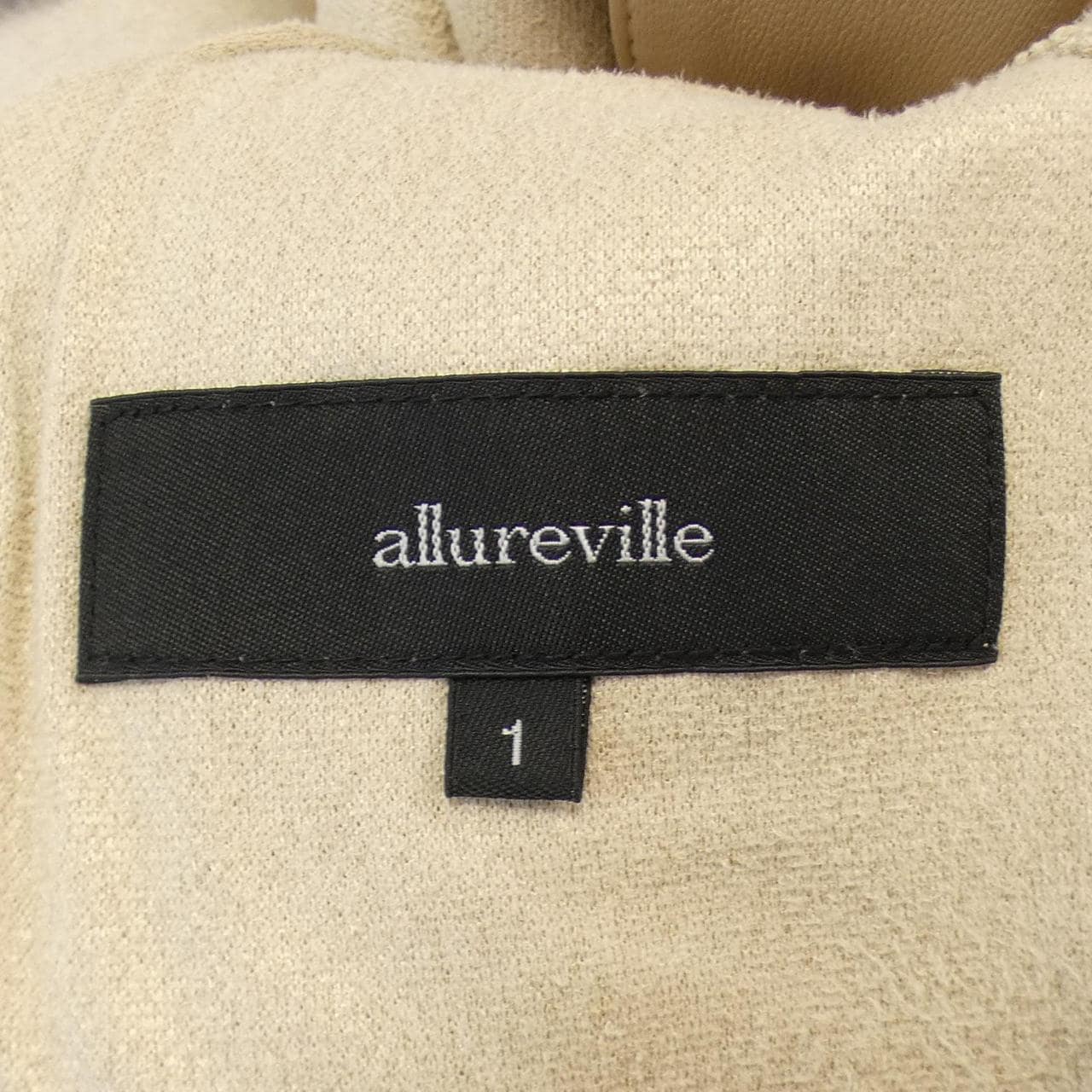 アルアバイル allureville コート