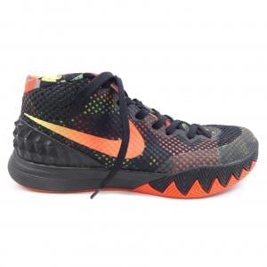 ナイキ NIKE スニーカー
