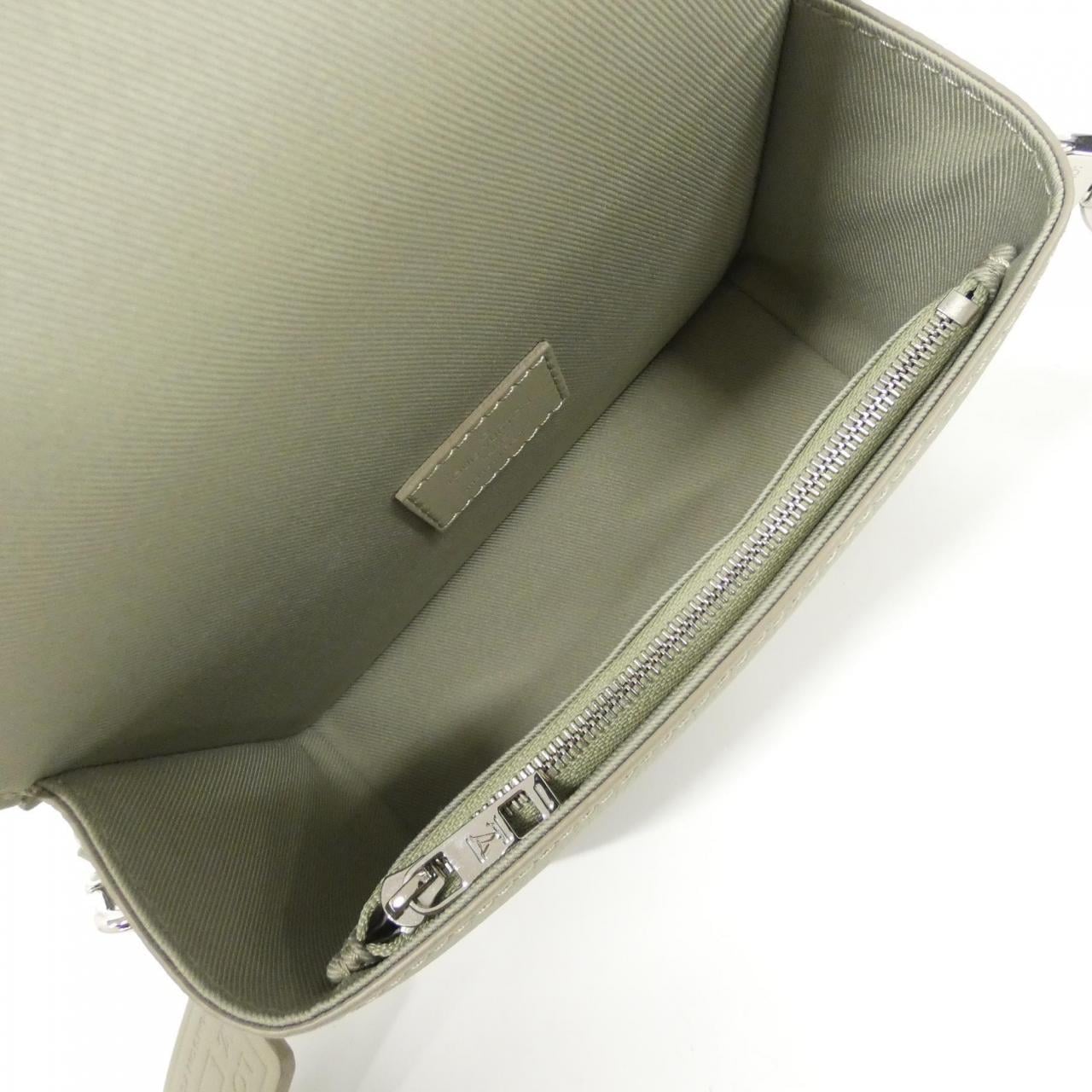 ルイヴィトン LVアエログラム ファストライン ウェアブル ウォレット M82281 ショルダーバッグ