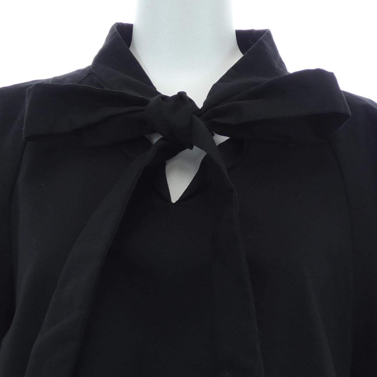 アドーア ADORE トップス