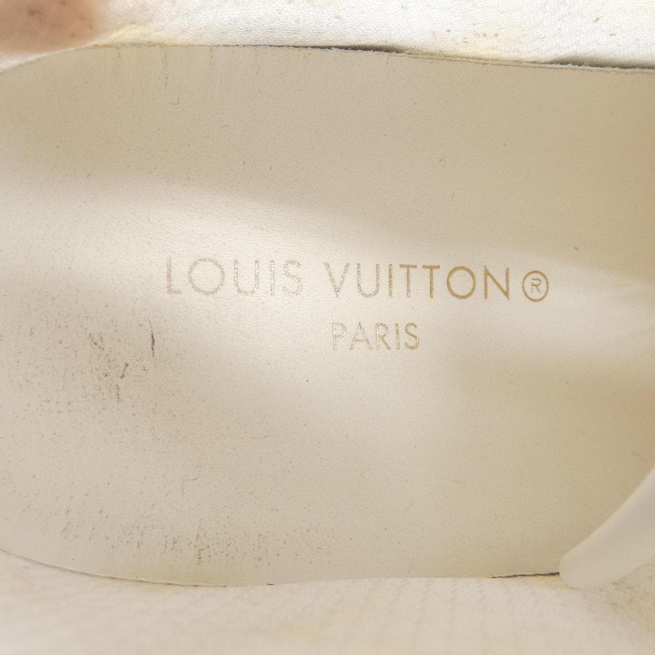 ルイヴィトン LOUIS VUITTON メッシュ LVスクァッドライン スニーカー